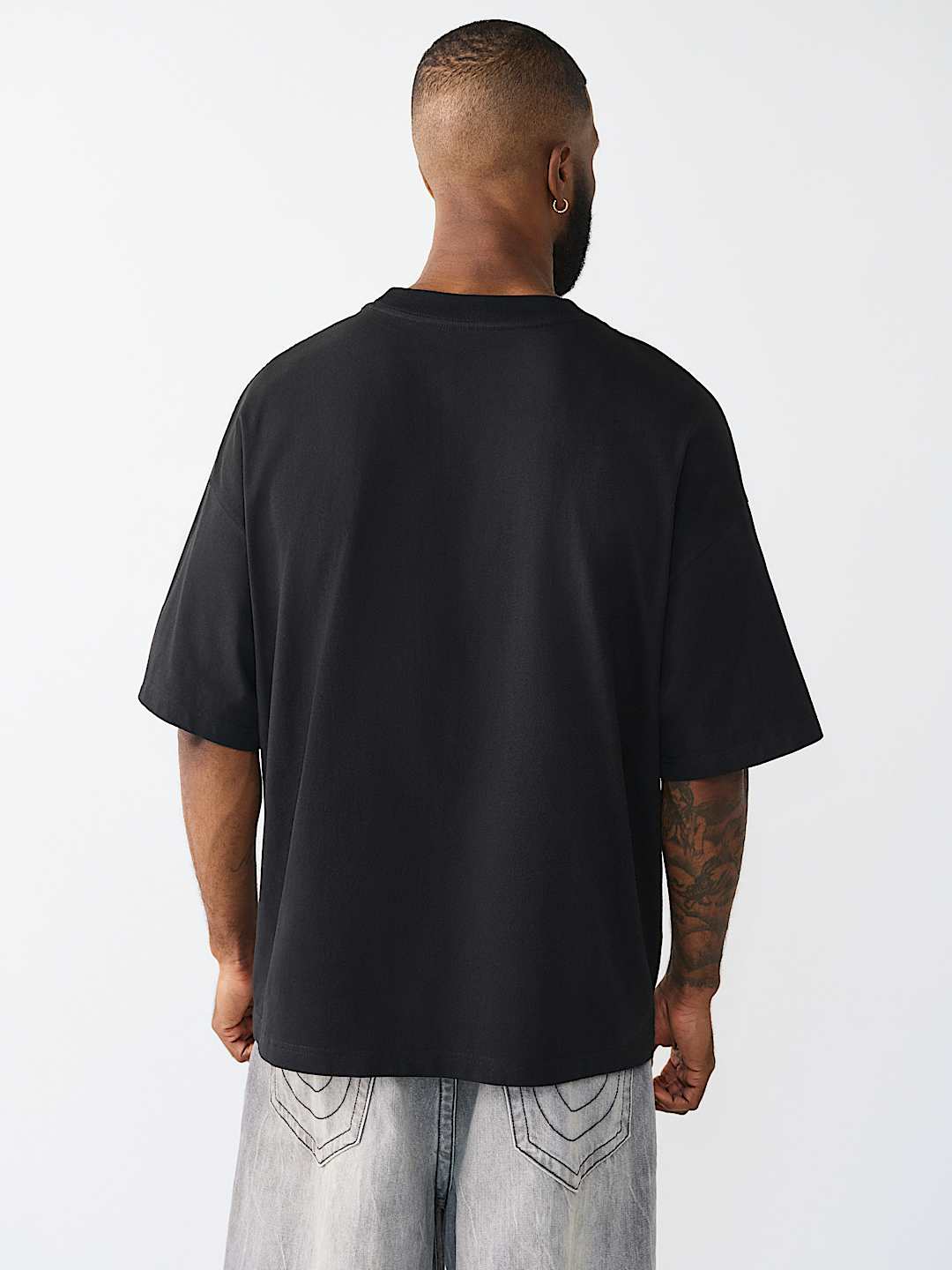 GRAFFITI LOGO HEAVYWEIGHT OVERSIZED TEE - Black | True Religion