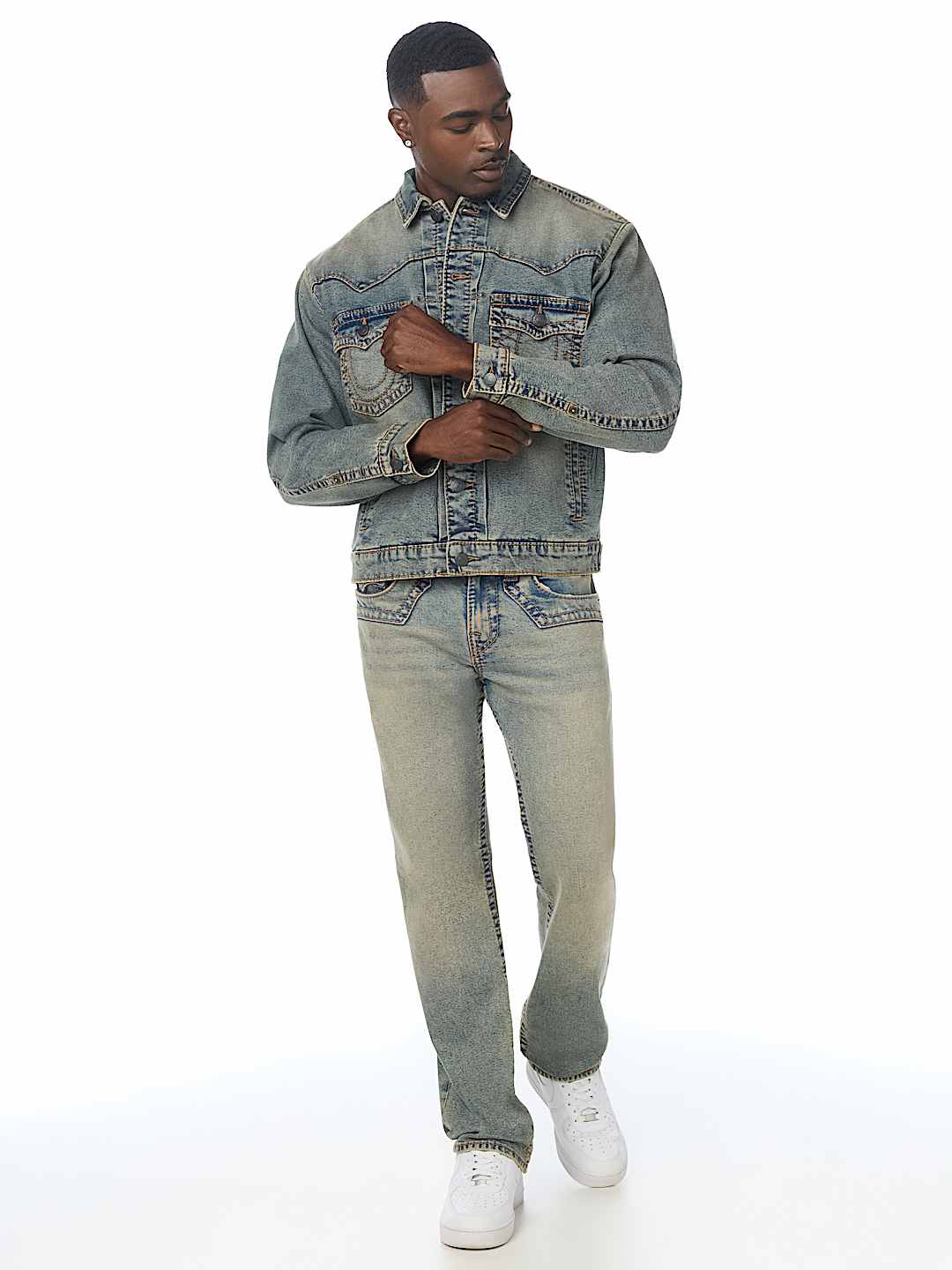 BIG T OVERSIZED DENIM JACKET