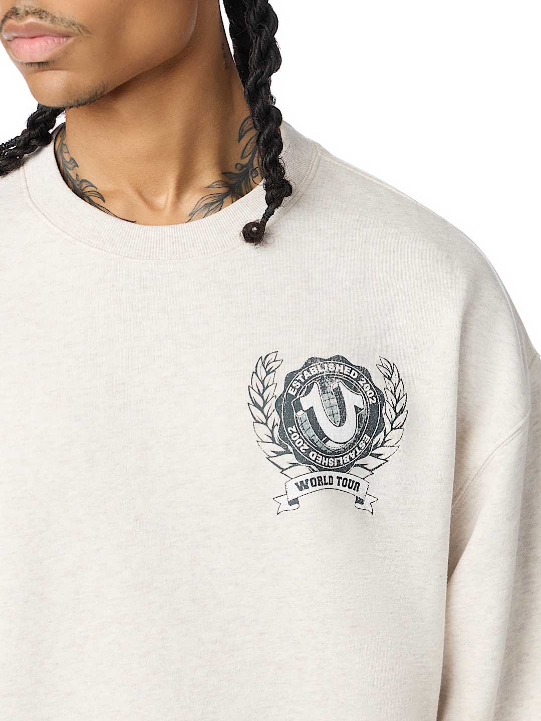 HORSESHOE CREST RELAXED CREWNECK