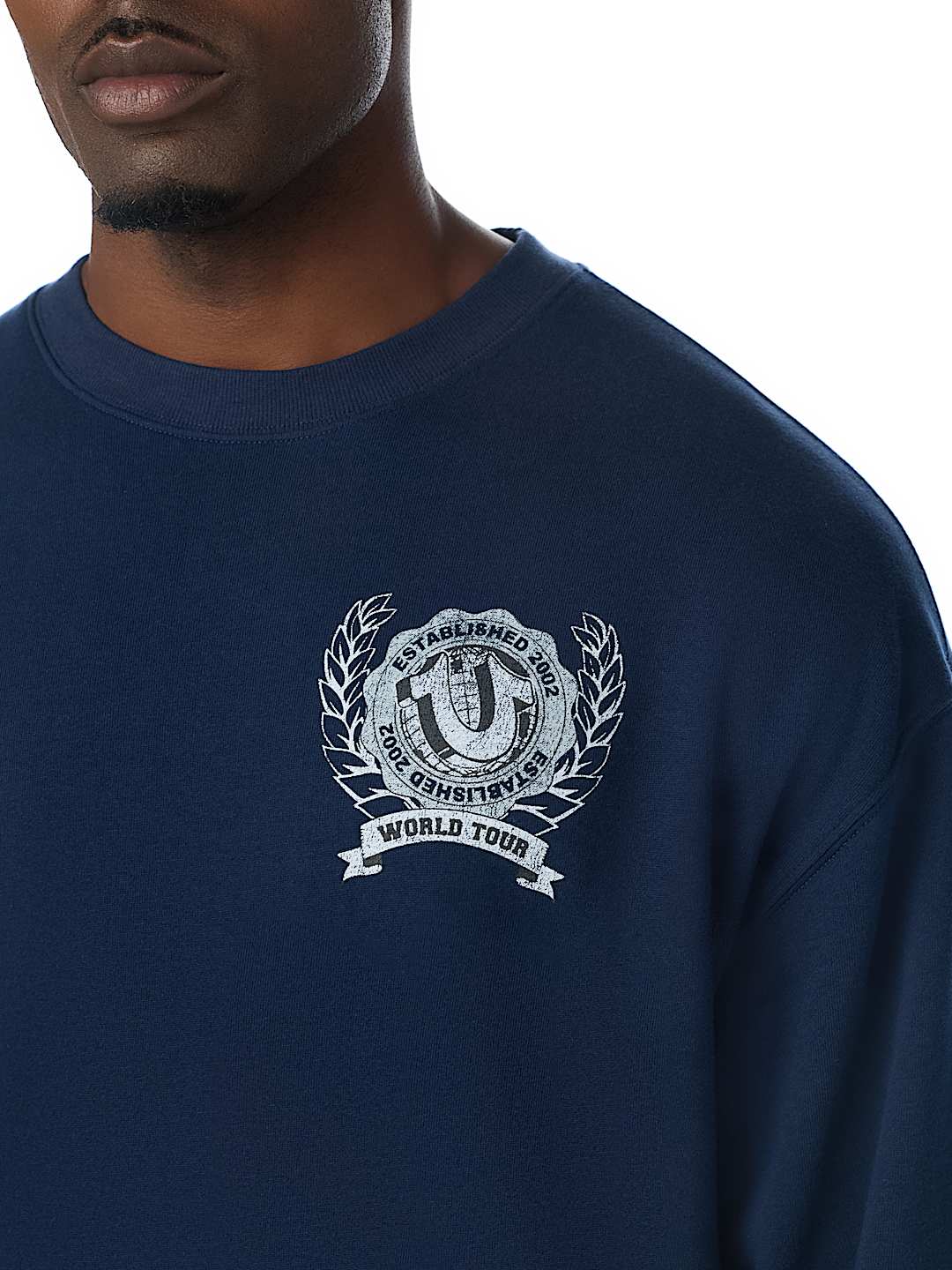 HORSESHOE CREST RELAXED CREWNECK