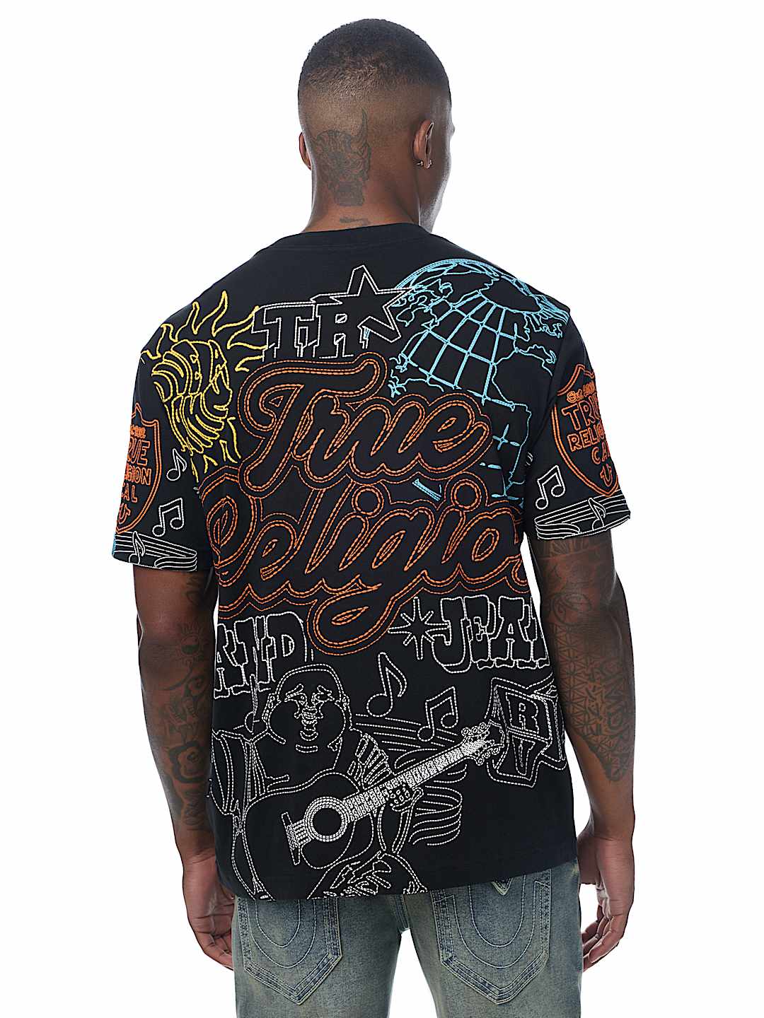 TROPHY TEE