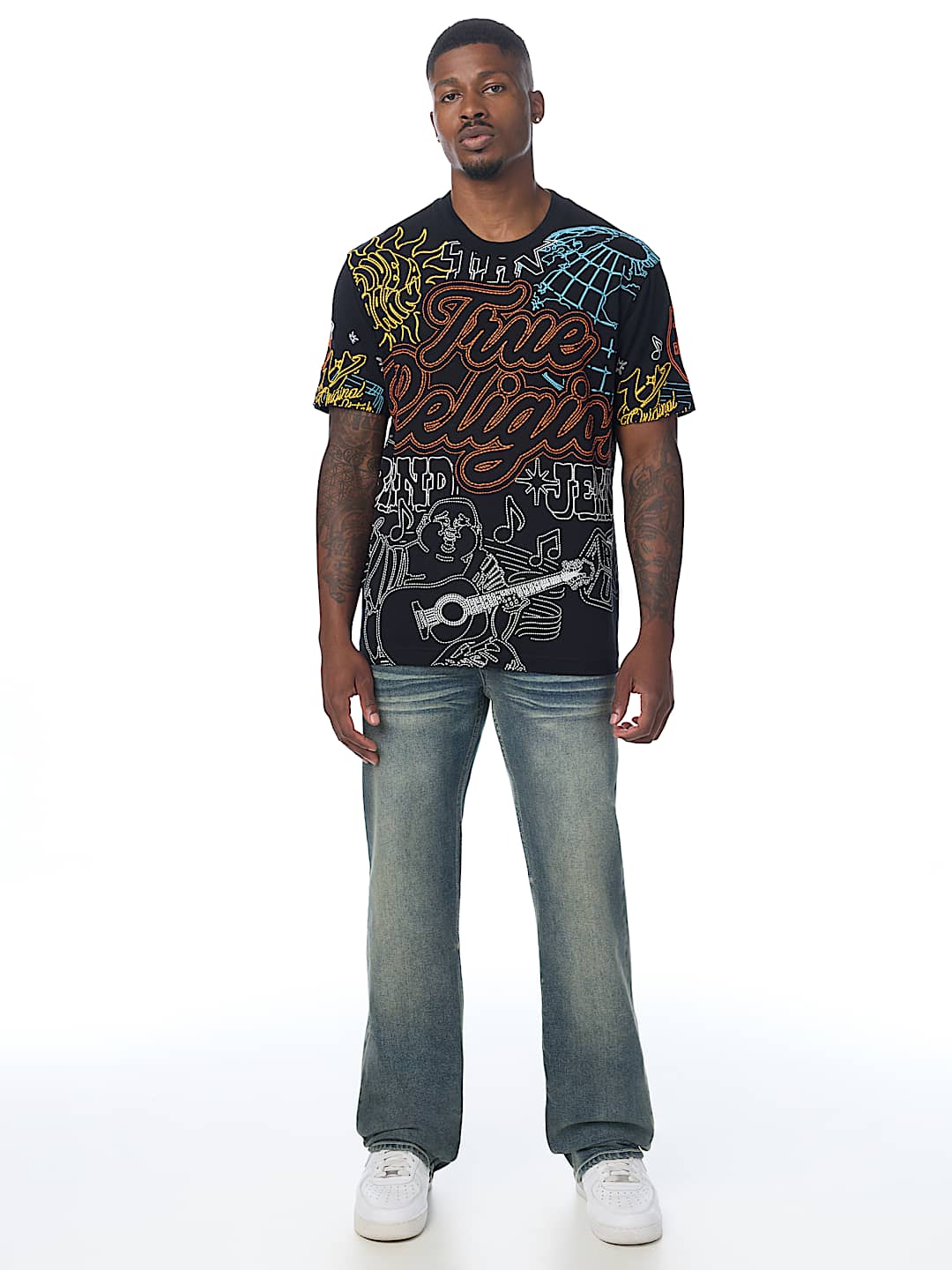 TROPHY TEE