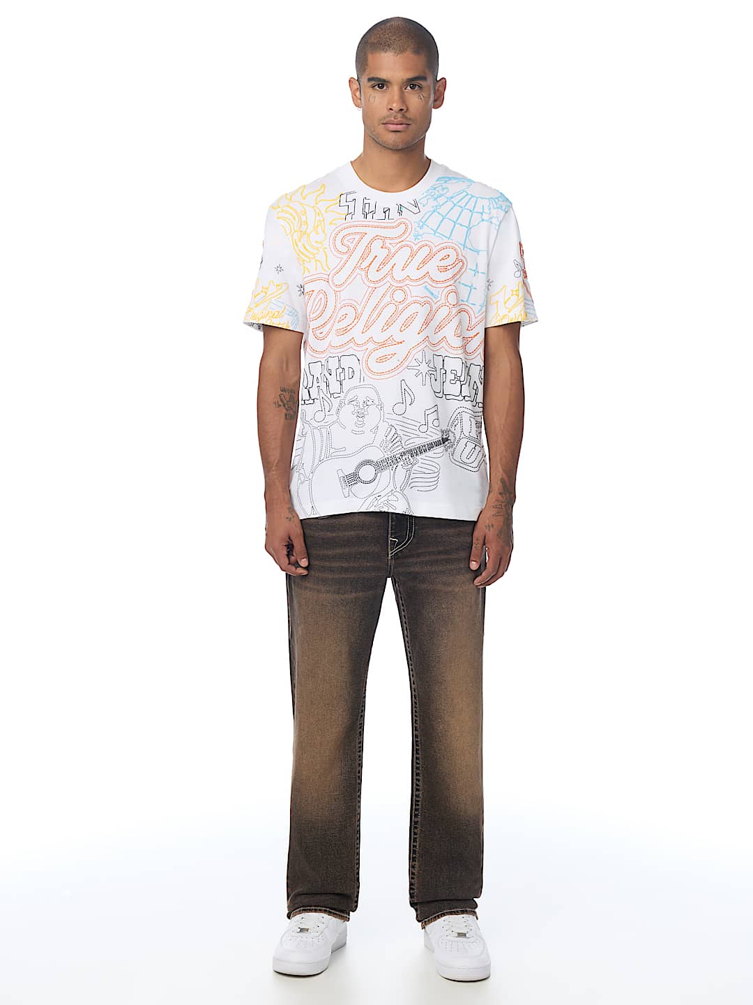 TROPHY TEE