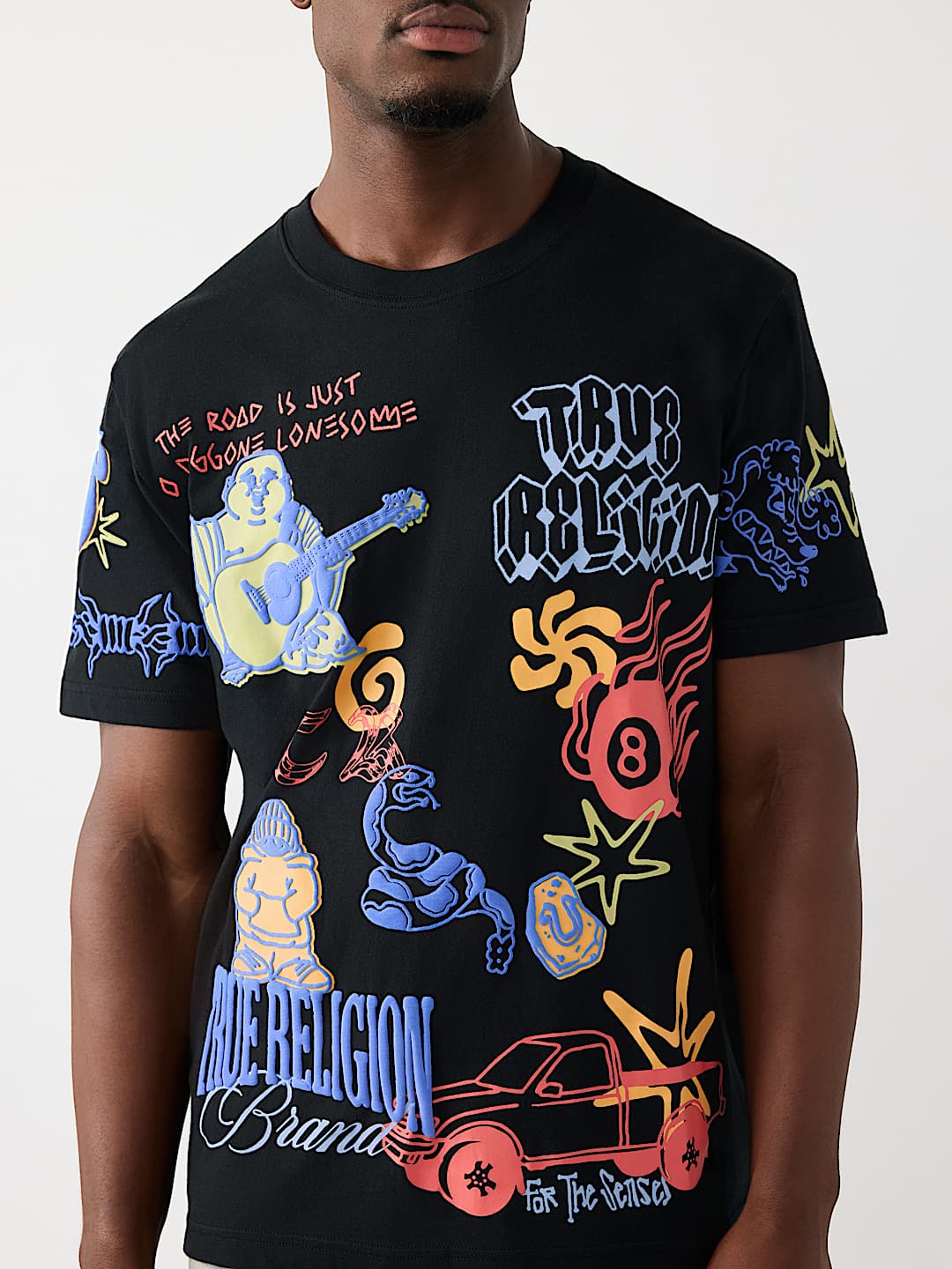 T-SHIRT AVEC LOGO DE GRAFFITI
