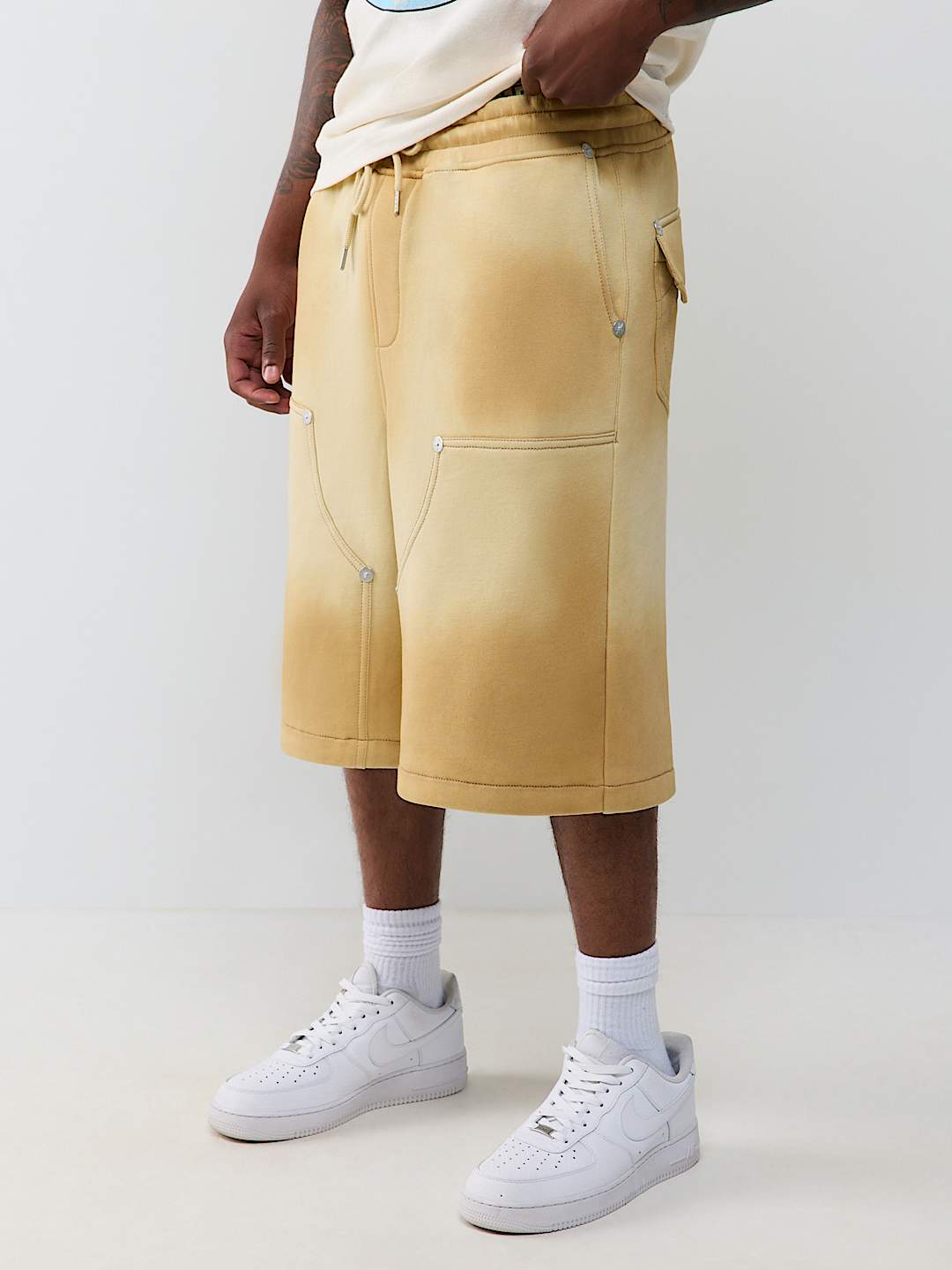 MIKEY PAINTER BIG T BAGGY AF SWEATSHORT