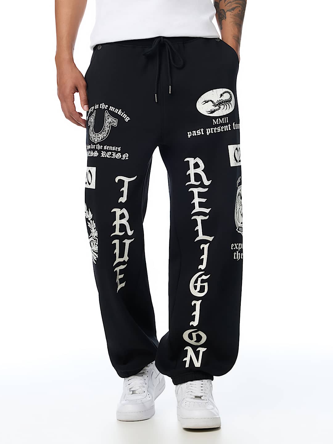 ENDLESS REIGN BAGGY JOGGER