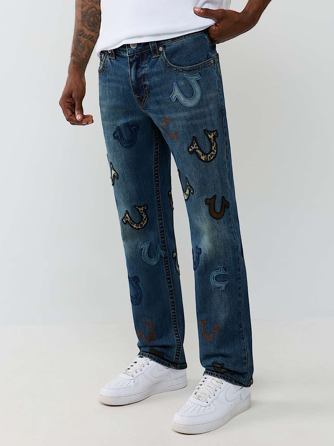 RICKY DOUBLE POCKET EMBROIDERED STRAIGHT JEAN 34"