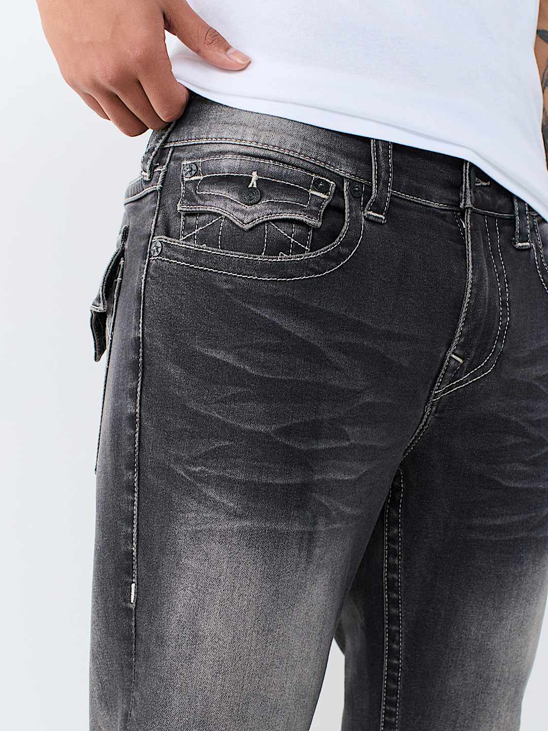 STACKED SKINNY FLAP JEAN