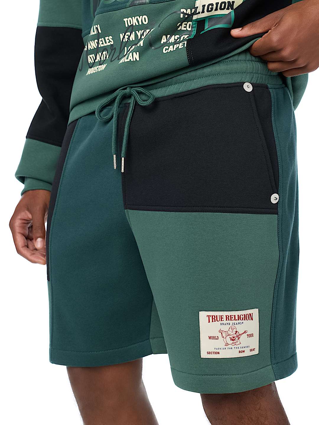 SPLICED FLEECE SHORT