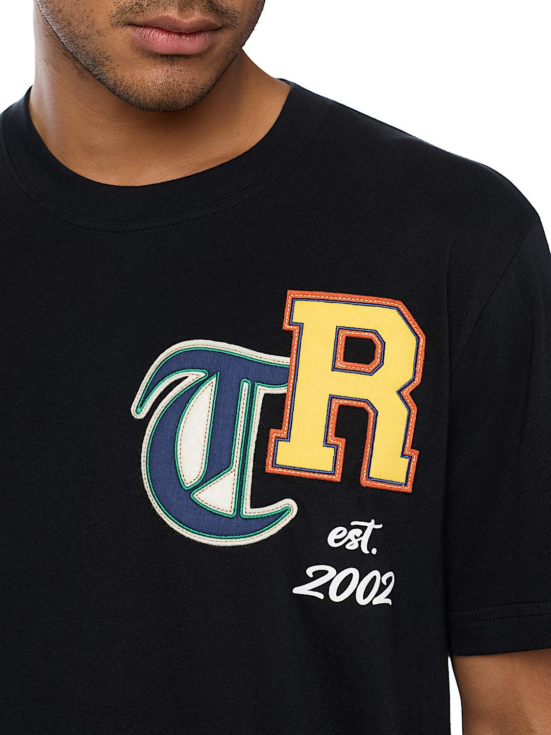 COLLEGIATE APPLIQU&Eacute; LOGO TEE