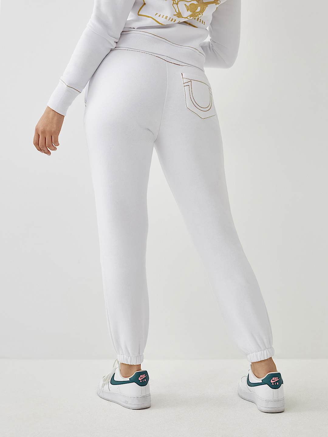 BIG T LOGO JOGGER, image 2
