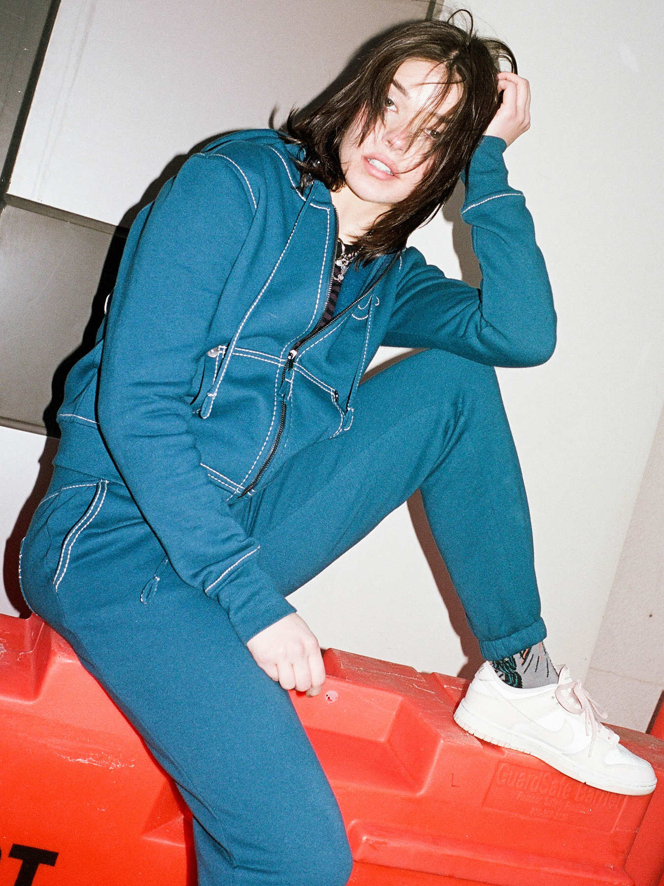 BIG T LOGO JOGGER, image 1