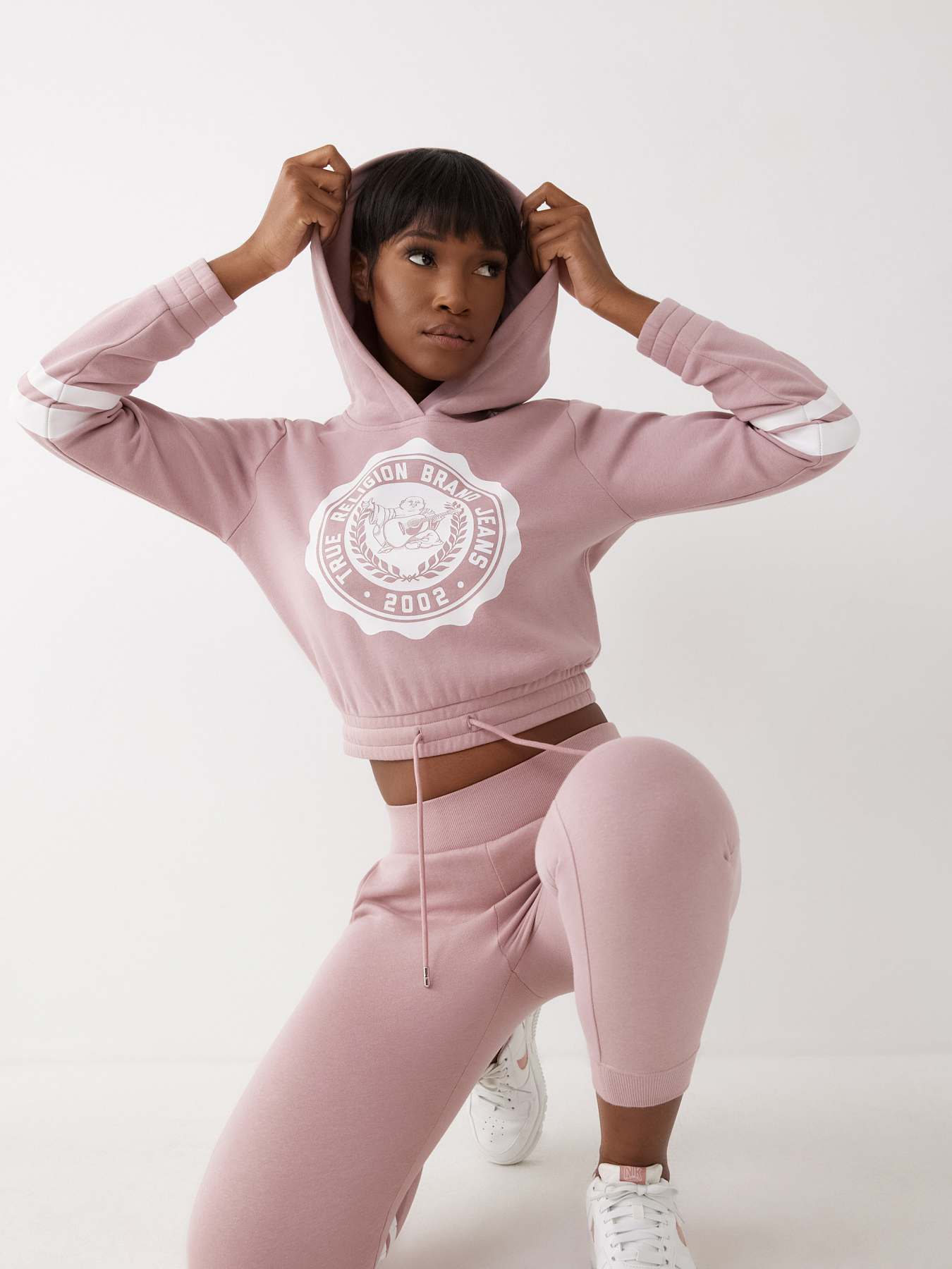COLLEGIATE CROP HOODIE