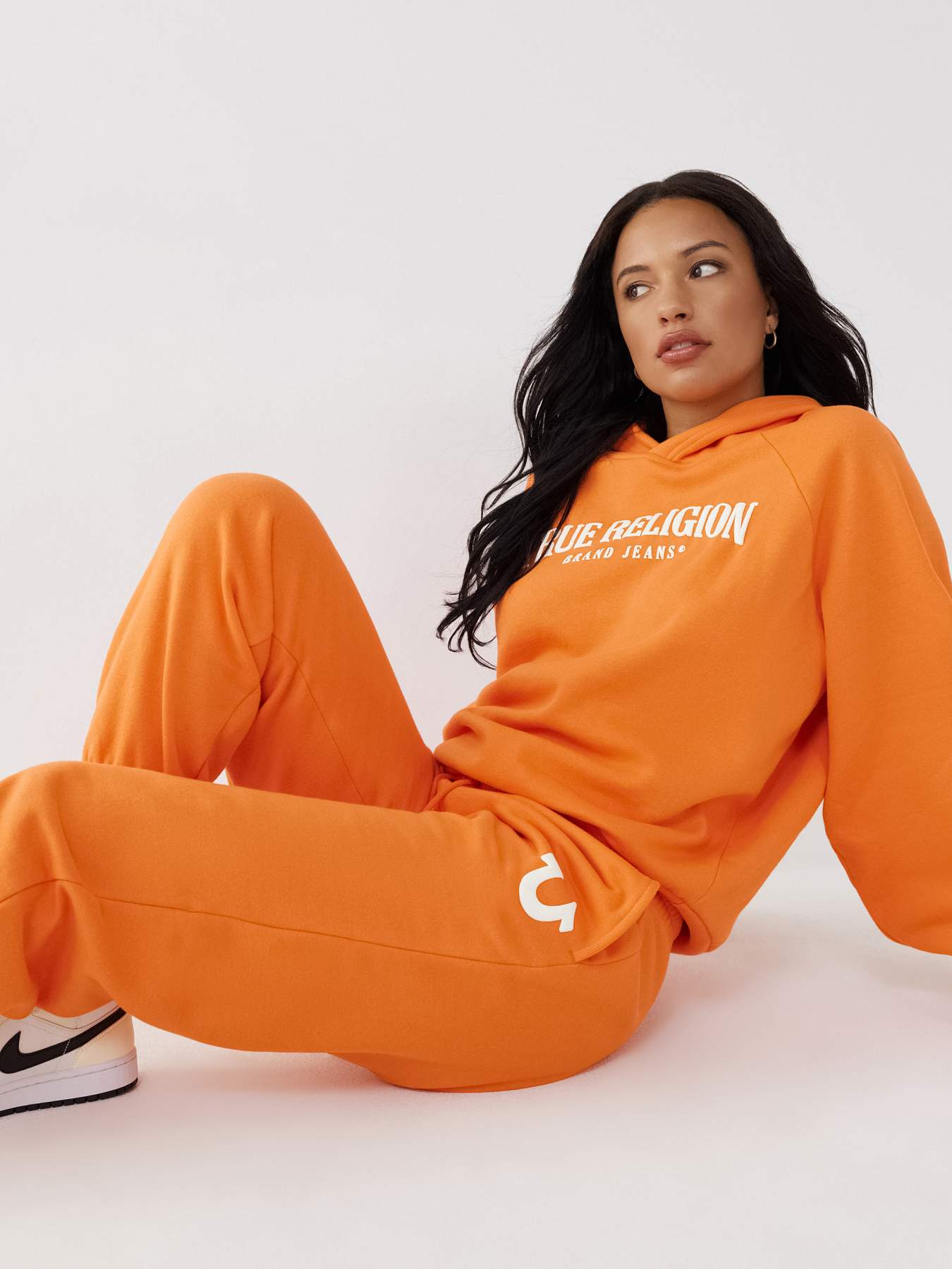 LOGO RELAXED JOGGER, image 1