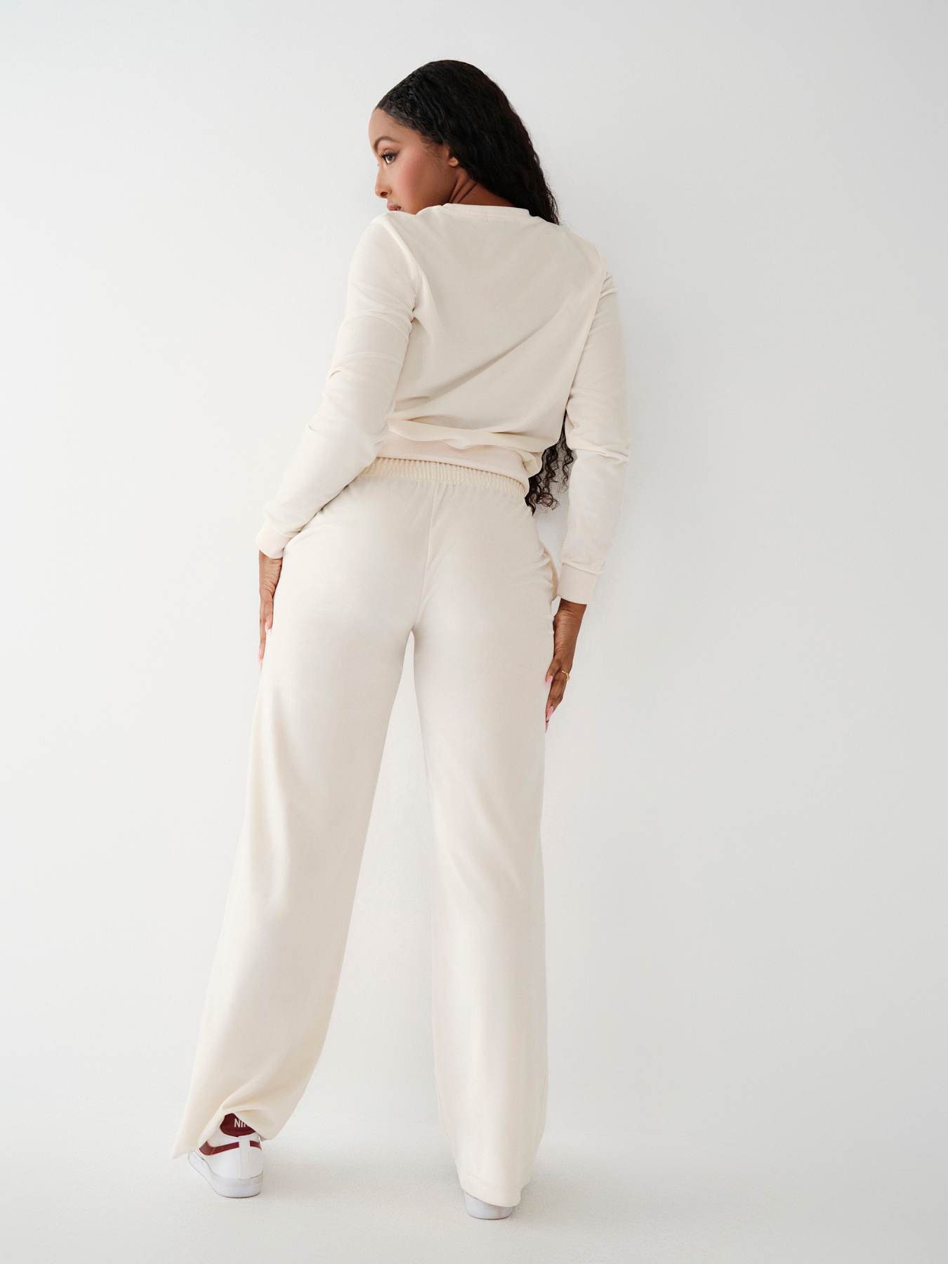 VELOUR CRYSTAL SWEATSHIRT, image 3