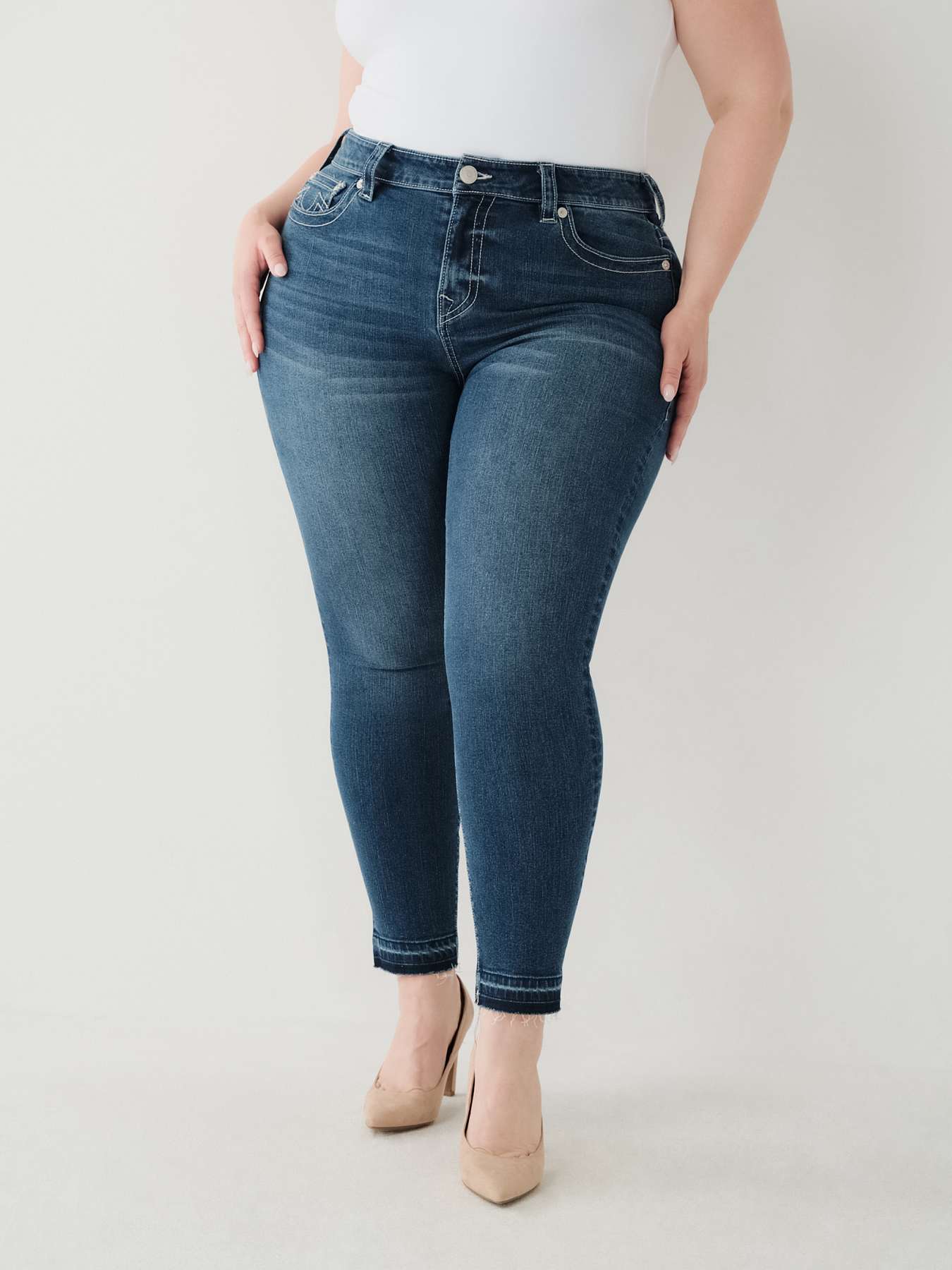 JEANS SKINNY CURVIL&Iacute;NEOS JENNIE AL TOBILLO