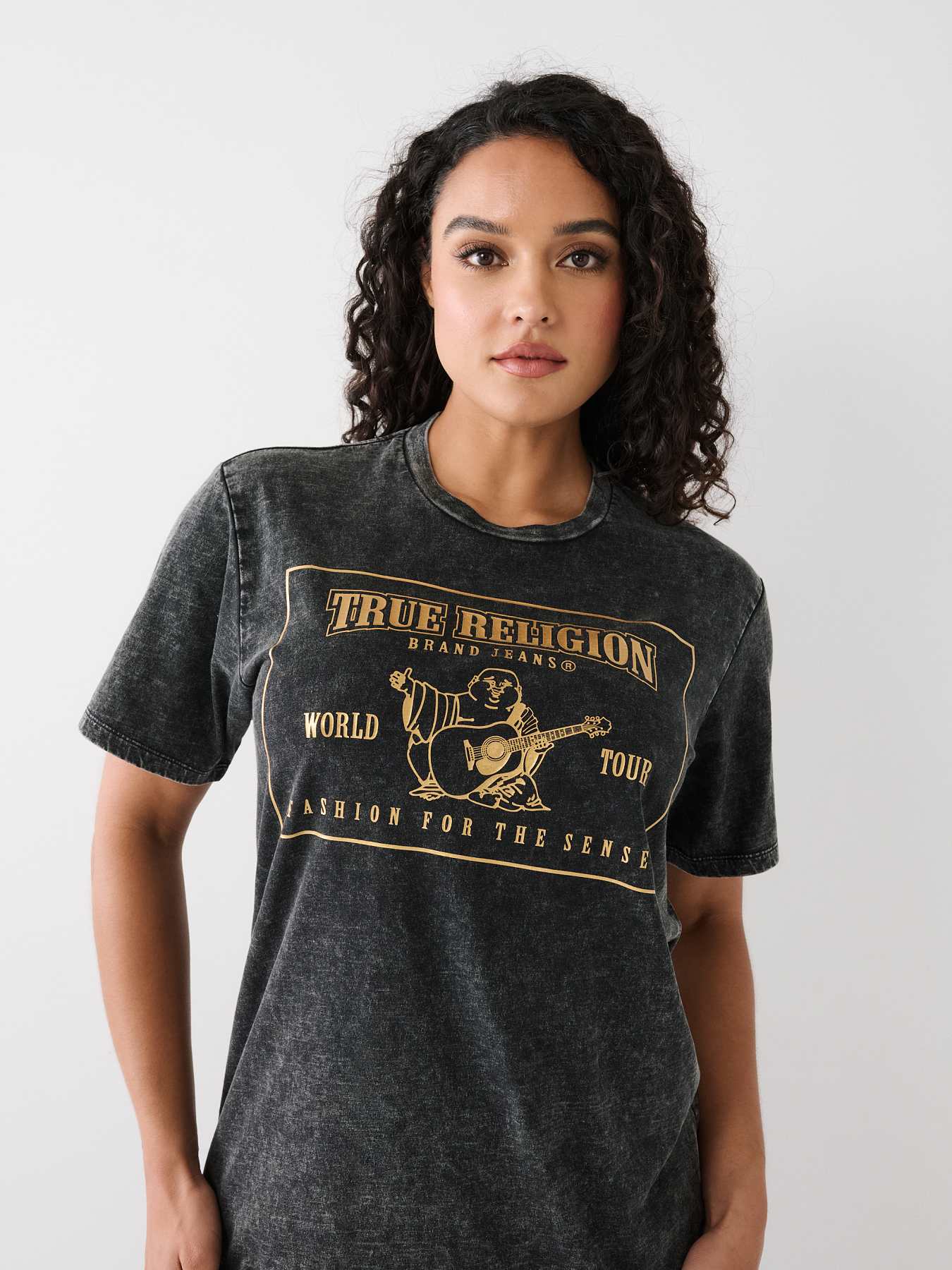 CAMISETA RELAJADA CON LOGOTIPO LAVADA A LA PIEDRA