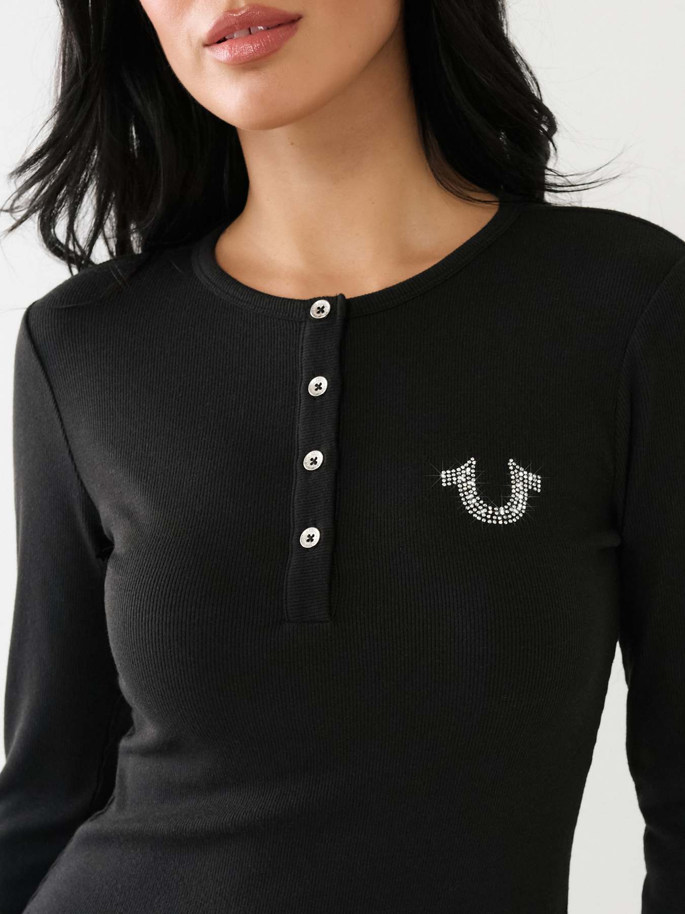 CRYSTAL HORSESHOE LOGO HENLEY SHIRT