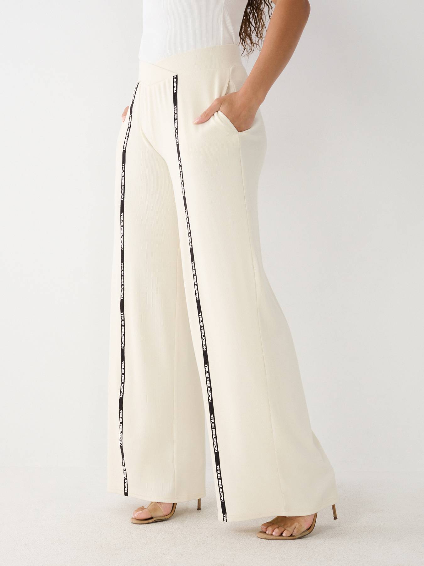 WIDE LEG LOGO TRIM JOGGER, image 3