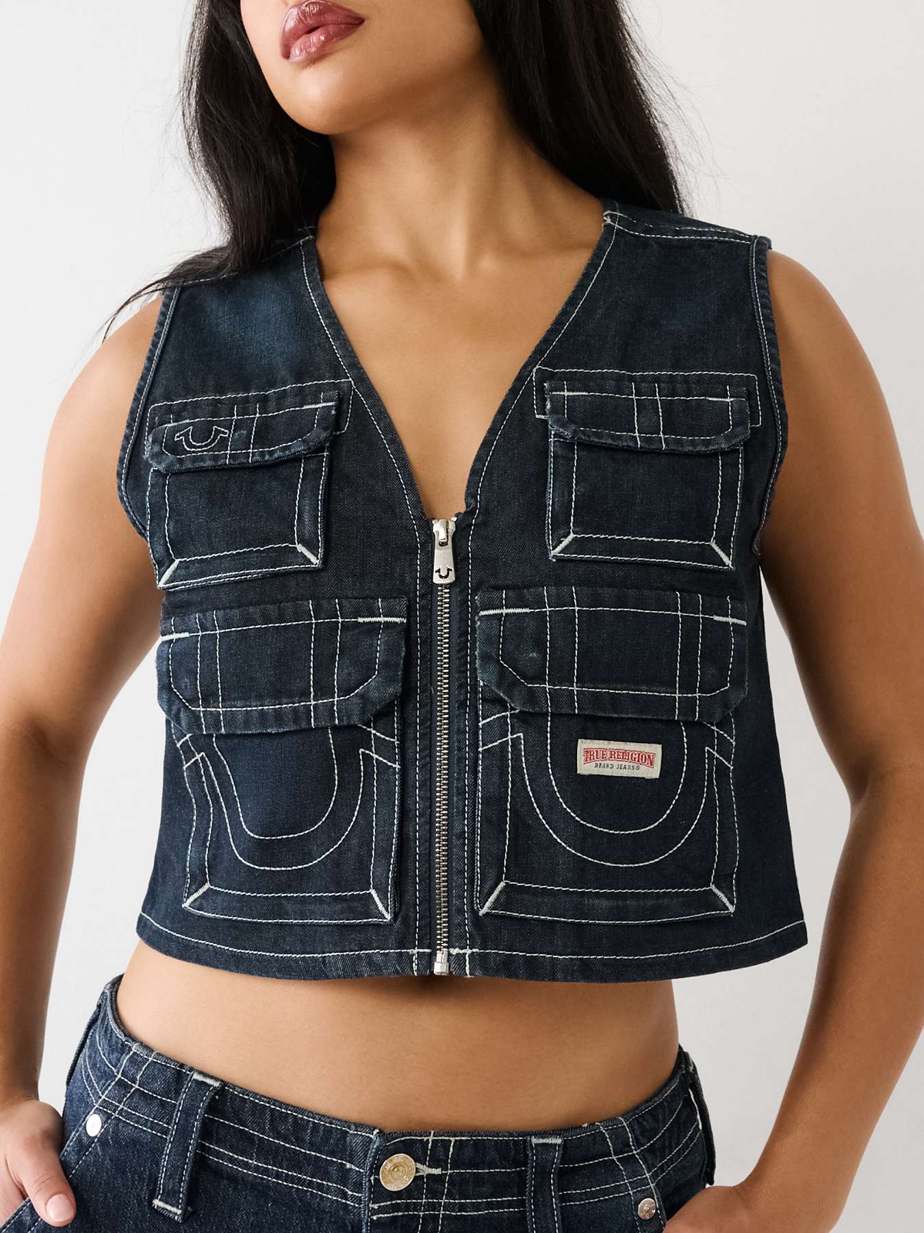 Cropped shop utility vest