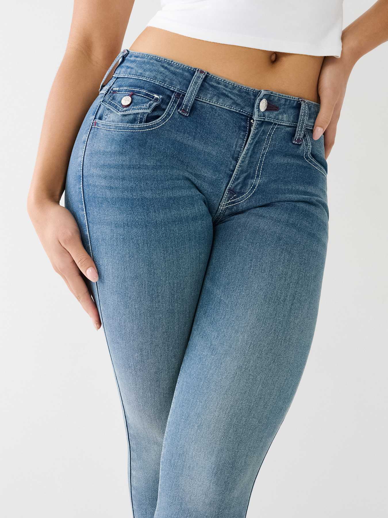 Curvy Mid-Rise Skinny Zip Pocket Jean