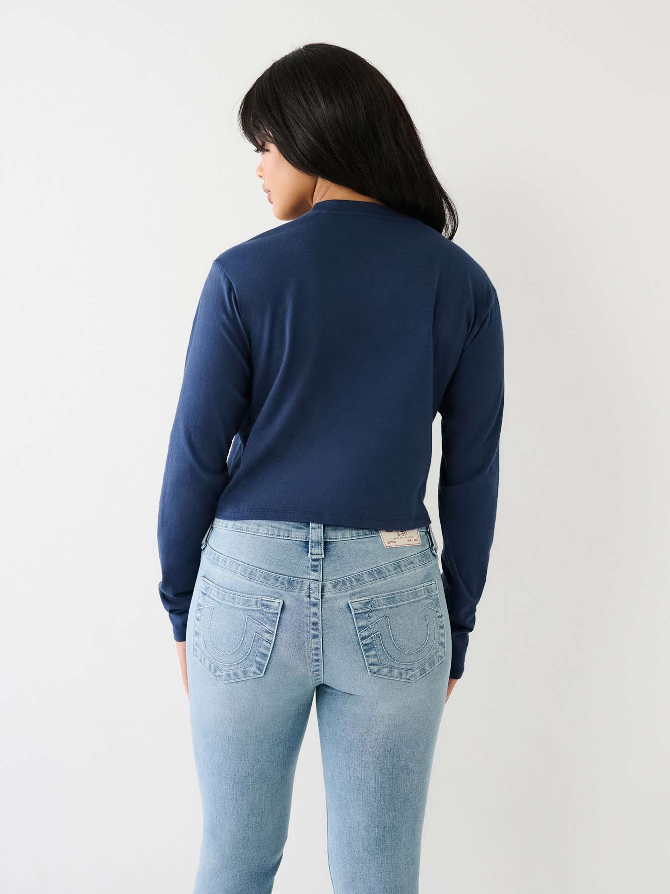 LONG SLEEVE LOGO CROP TEE, image 10