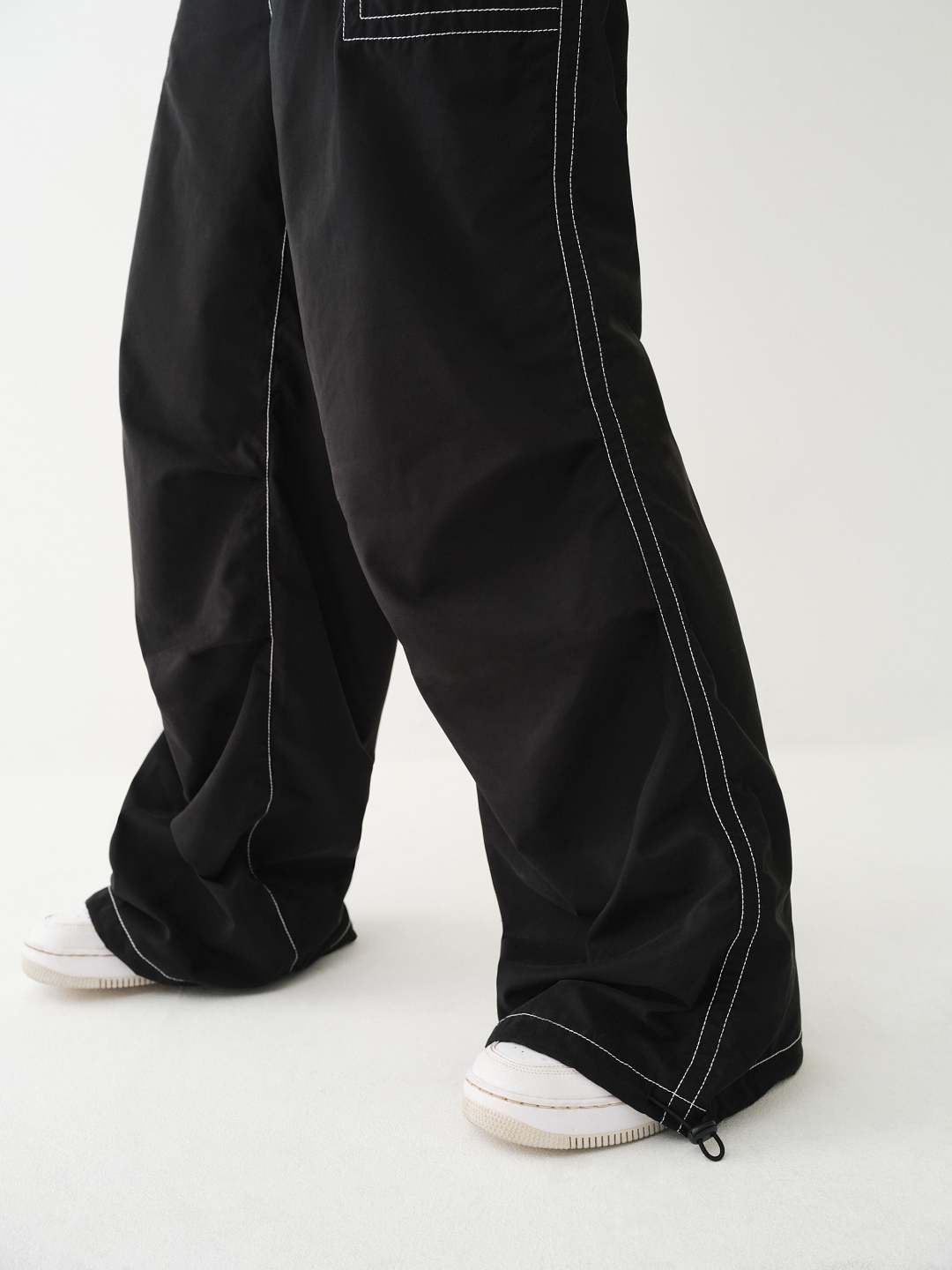 BAGGY PARACHUTE PANT