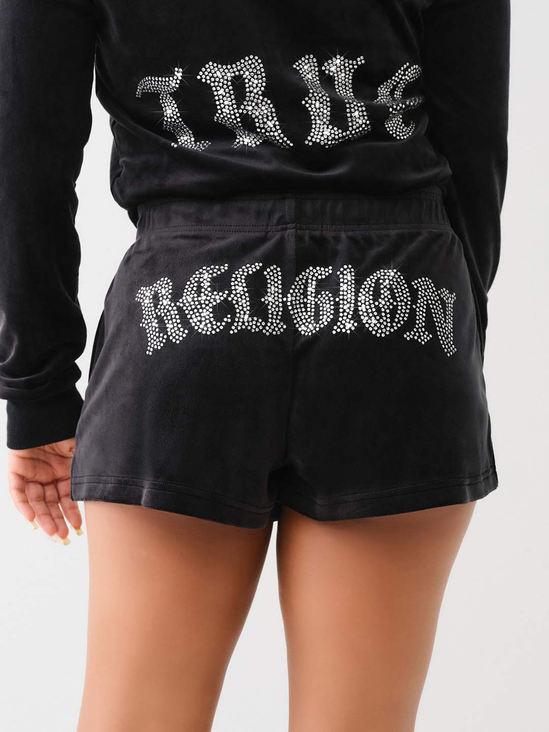 CRYSTAL LOGO VELOUR SWEAT SHORT True Religion