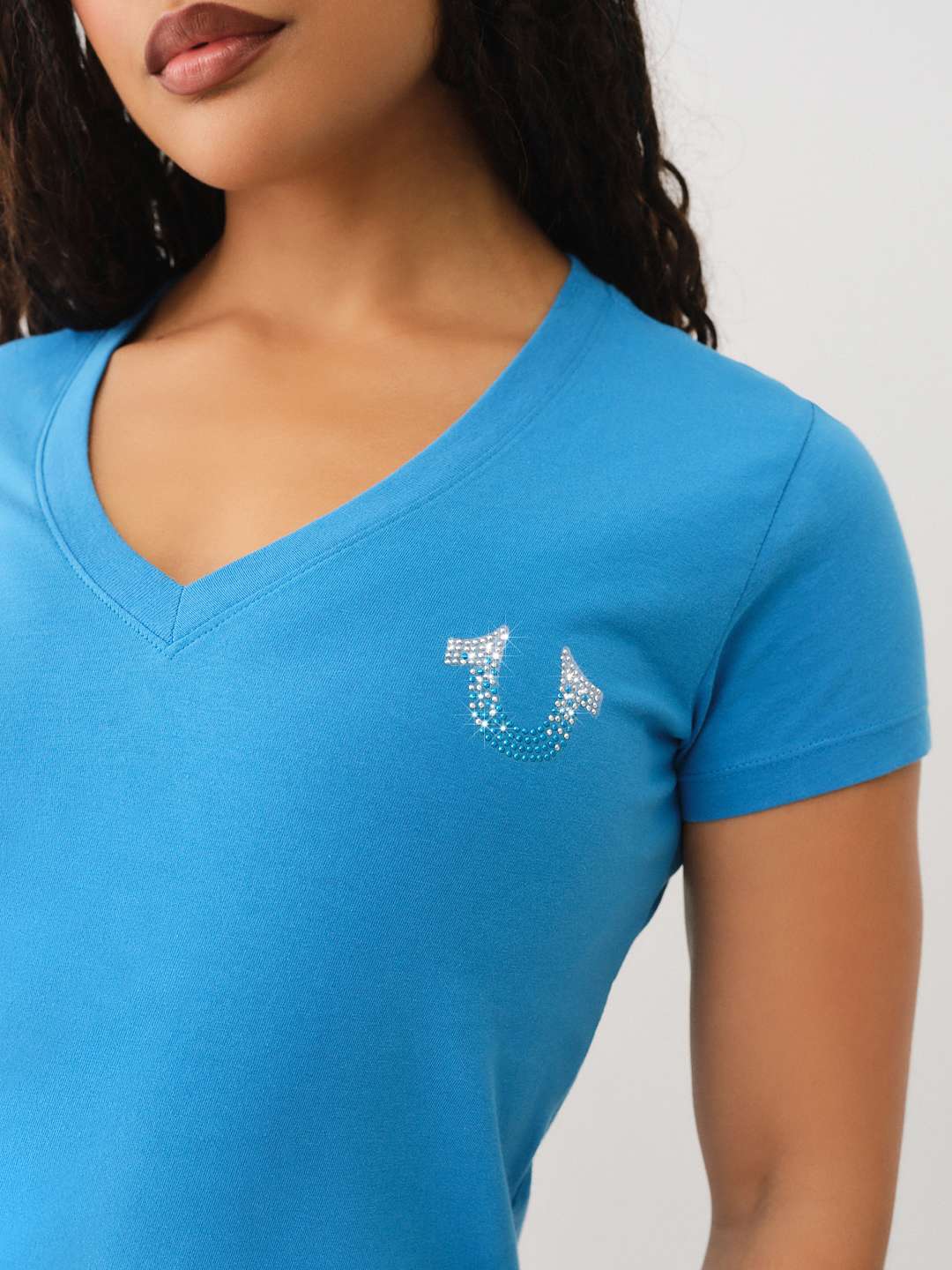OMBRE CRYSTAL V NECK TEE, image 2