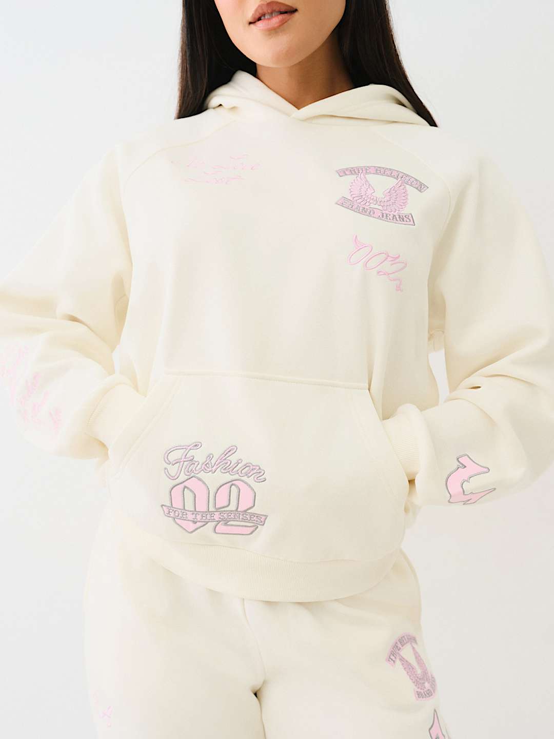 SUDADERA CON CAPUCHA AMPLIA DE LA MARCA, image 1
