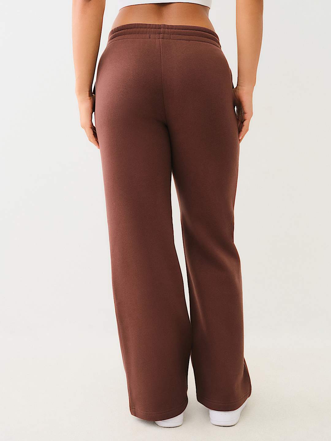 PANTALON EN MOLLETON AVEC LOGO CRISTAL BIG T