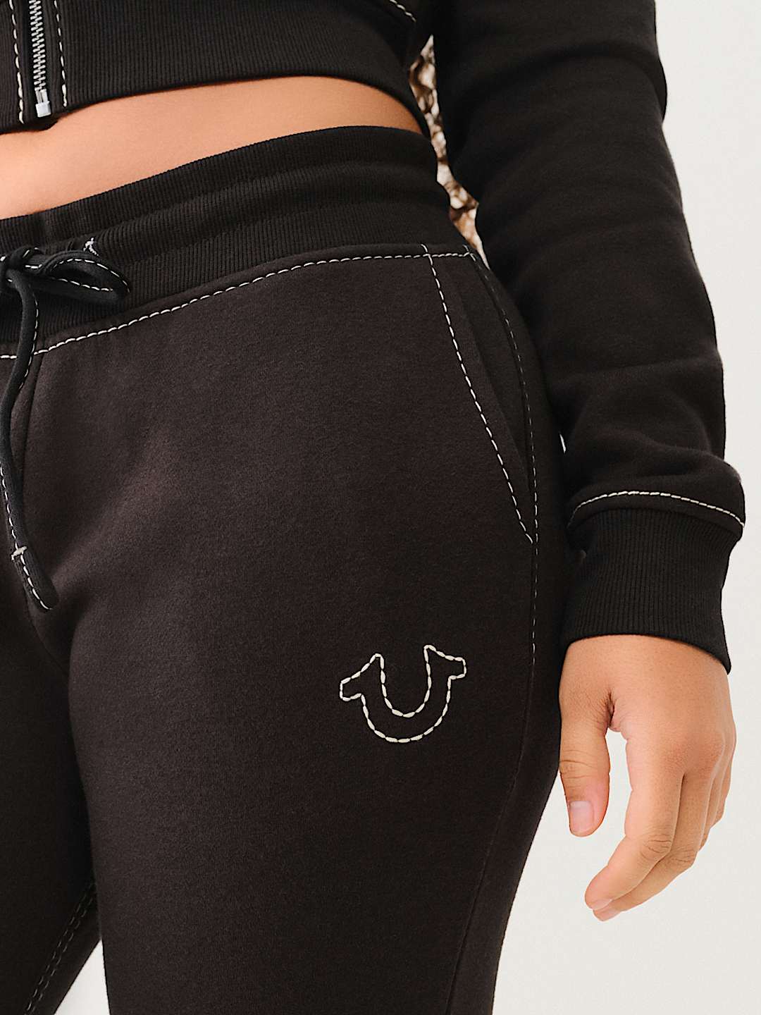 JOEY MID RISE BIG T FLARE SWEAT PANT