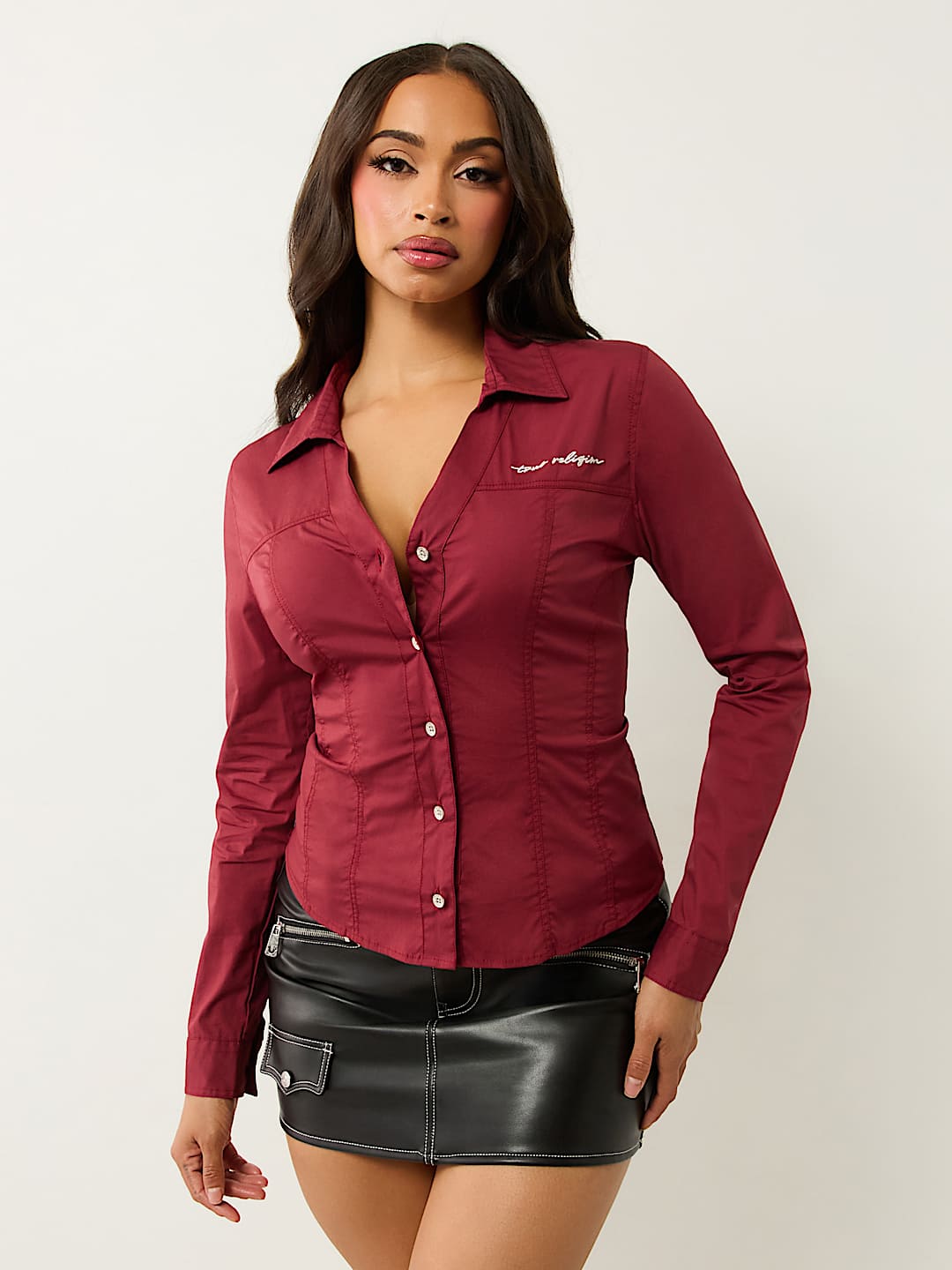 POPLIN EMBROIDERED LOGO V NECK SHIRT, image 1