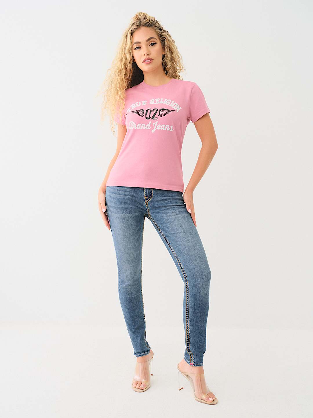 CRYSTAL ARCHED LOGO WING TEE