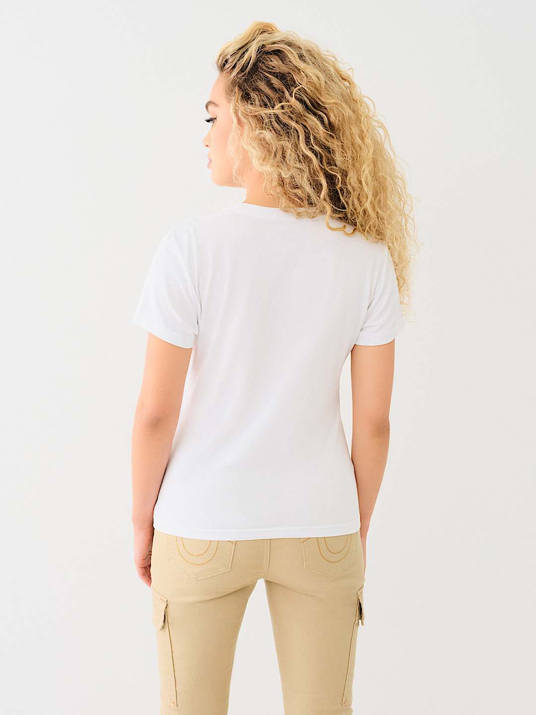 CRYSTAL ARCHED LOGO SLIM TEE