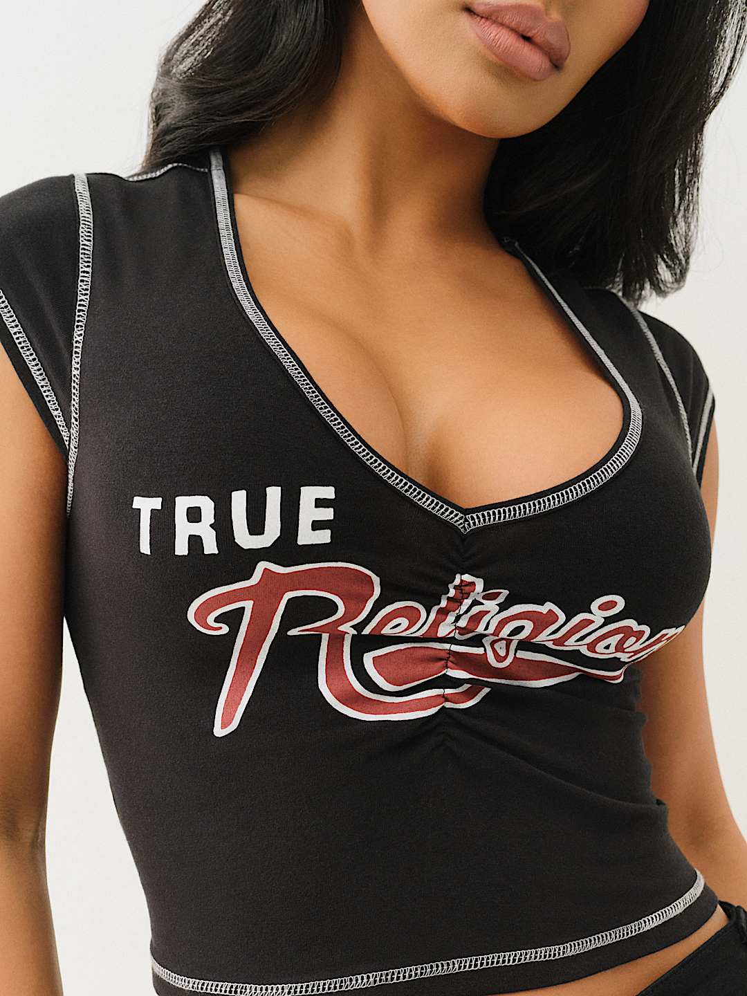 RUCHED CAP SLEEVE LOGO BABY TEE