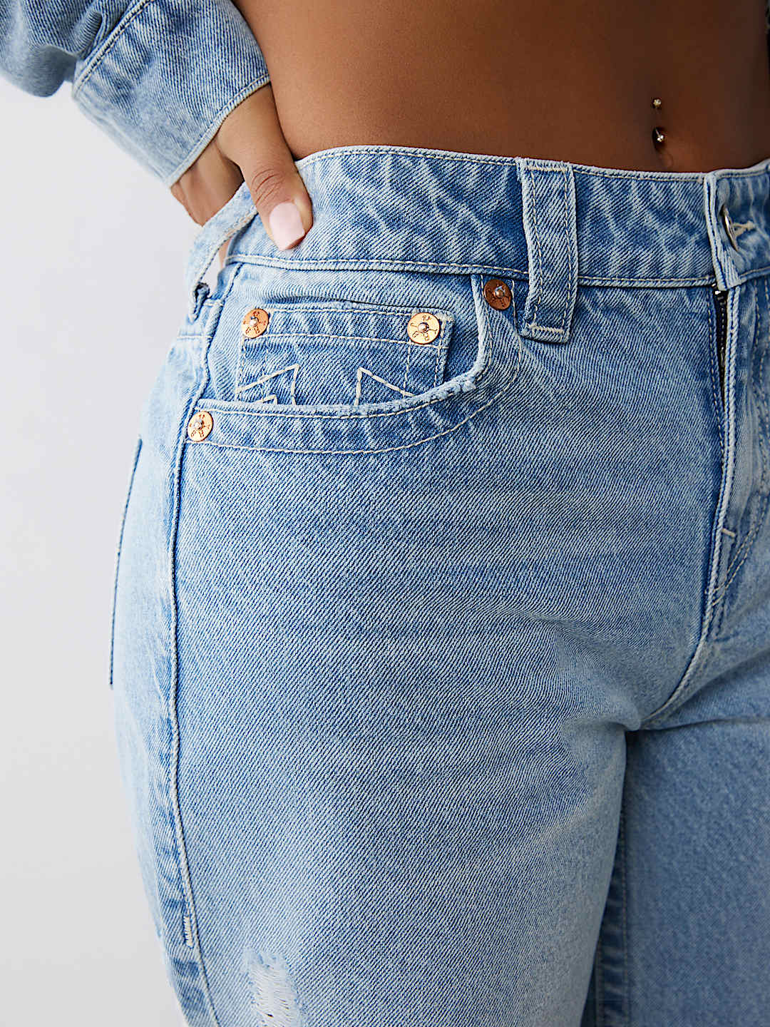 BOBBI SUPER DISTRESSED MID RISE BAGGY JEAN