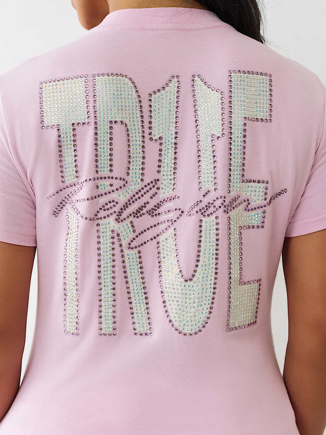 CRYSTAL TRUE LOGO V NECK TEE
