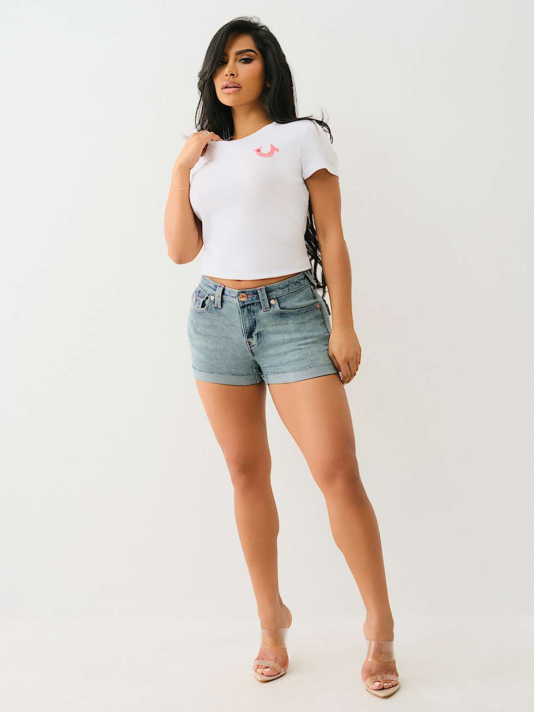 JENNIE ‘I LOVE TRUE RELIGION’ ROLLED SHORT