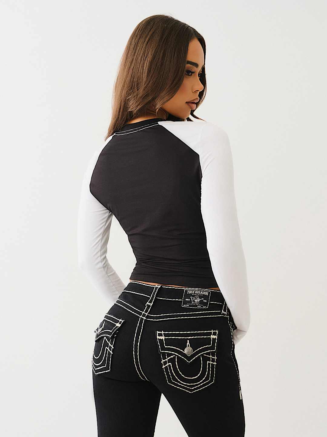 RUCHED LONG SLEEVE BASEBALL TEE, image 4