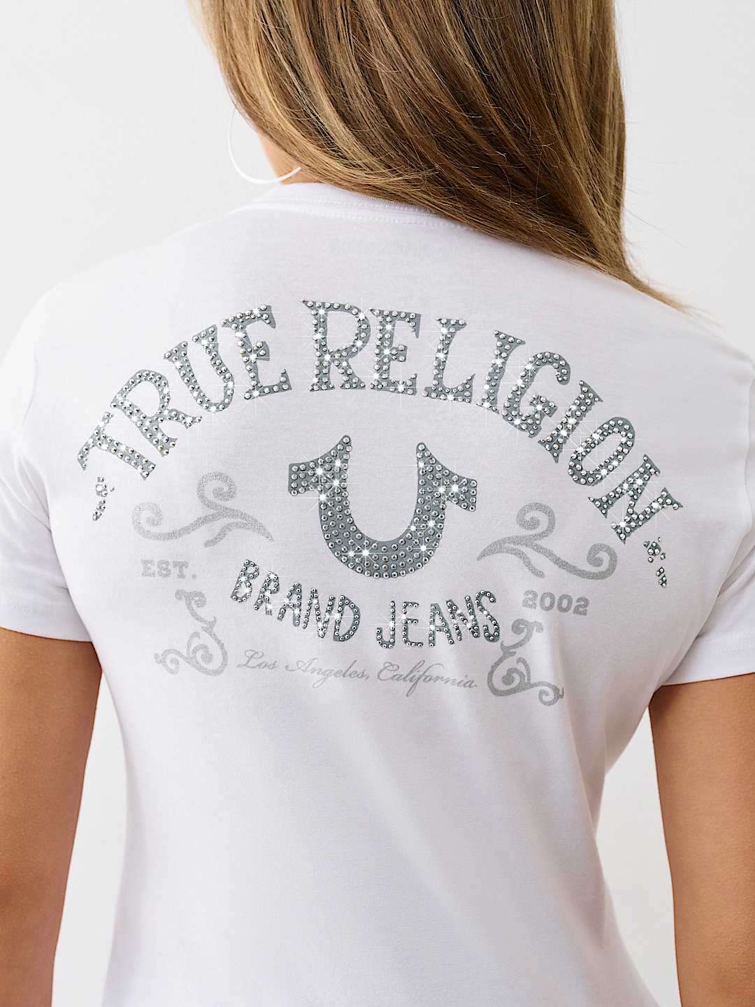 CRYSTAL LOGO V NECK TEE