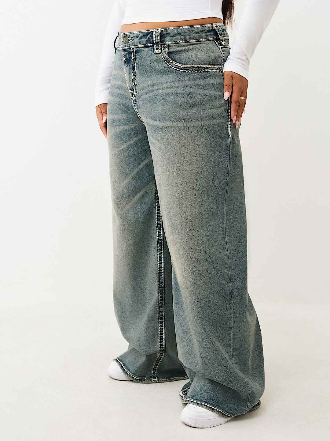 PLUS JESSIE MID RISE SUPER T SUPER BAGGY JEAN, image 4