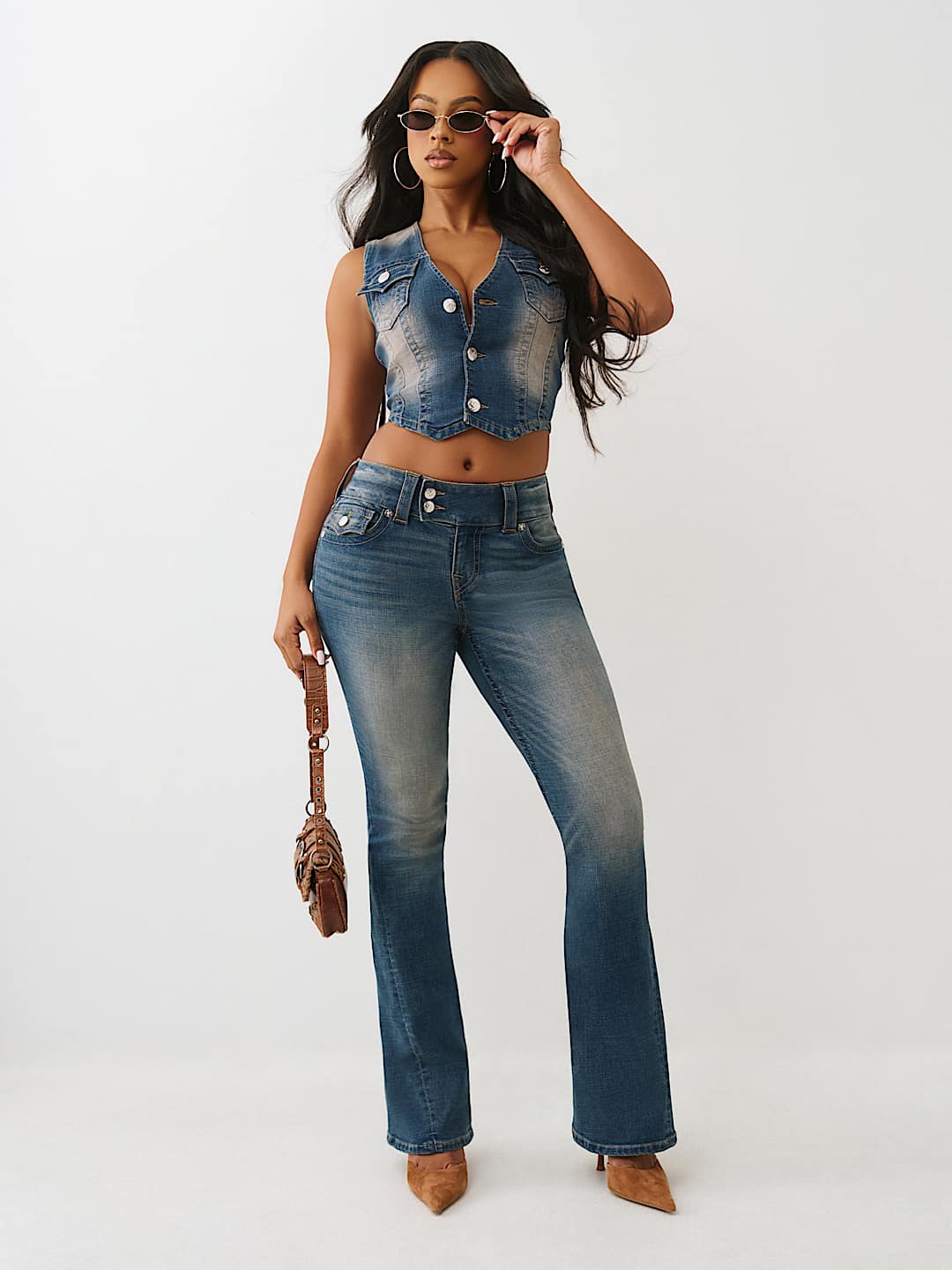 JEANS JOEY ACAMPANADOS DE TIRO BAJO CON SOLAPA, image 3