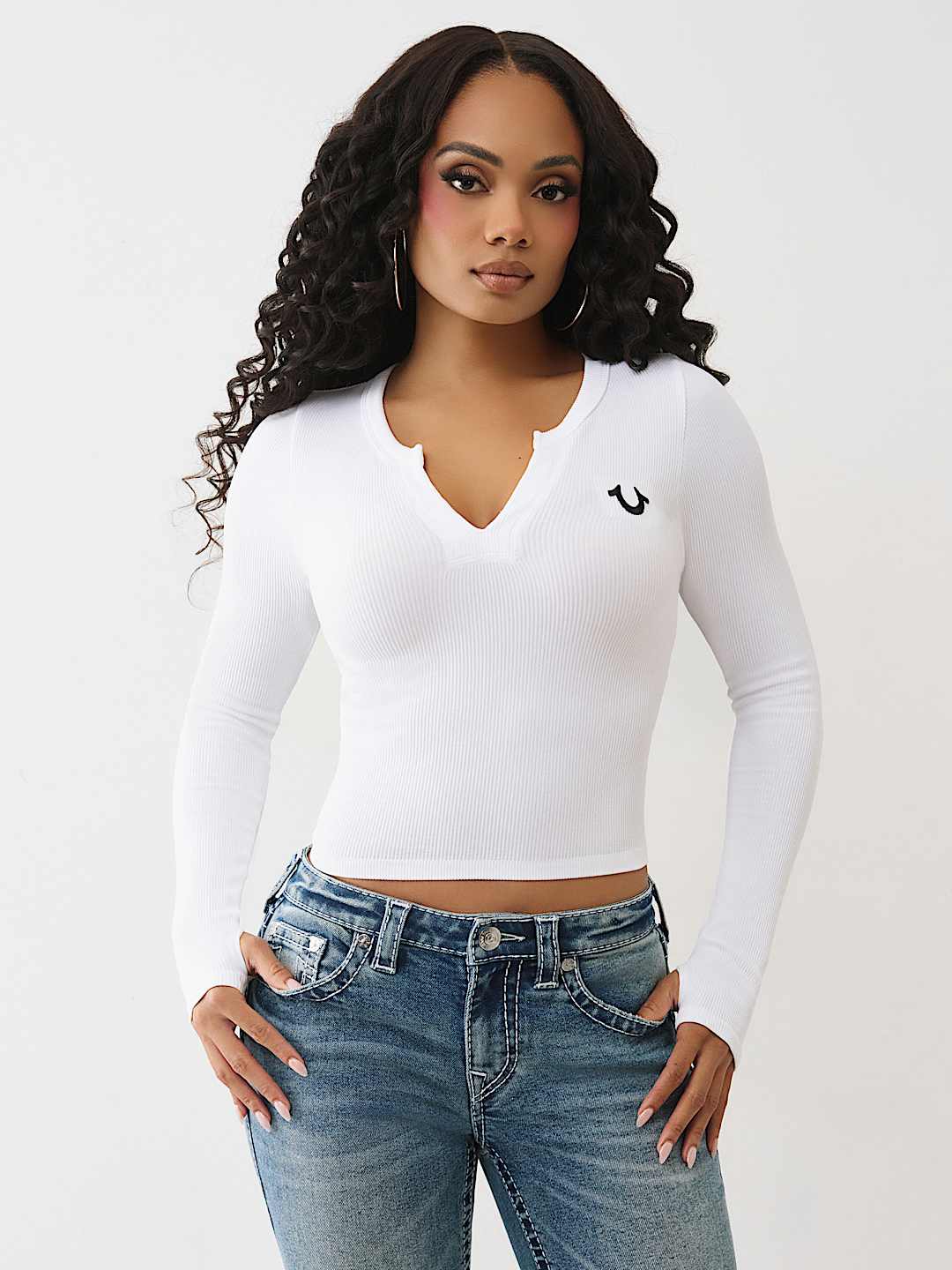SEAMLESS V-NOTCH LONG SLEEVE TOP, image 1