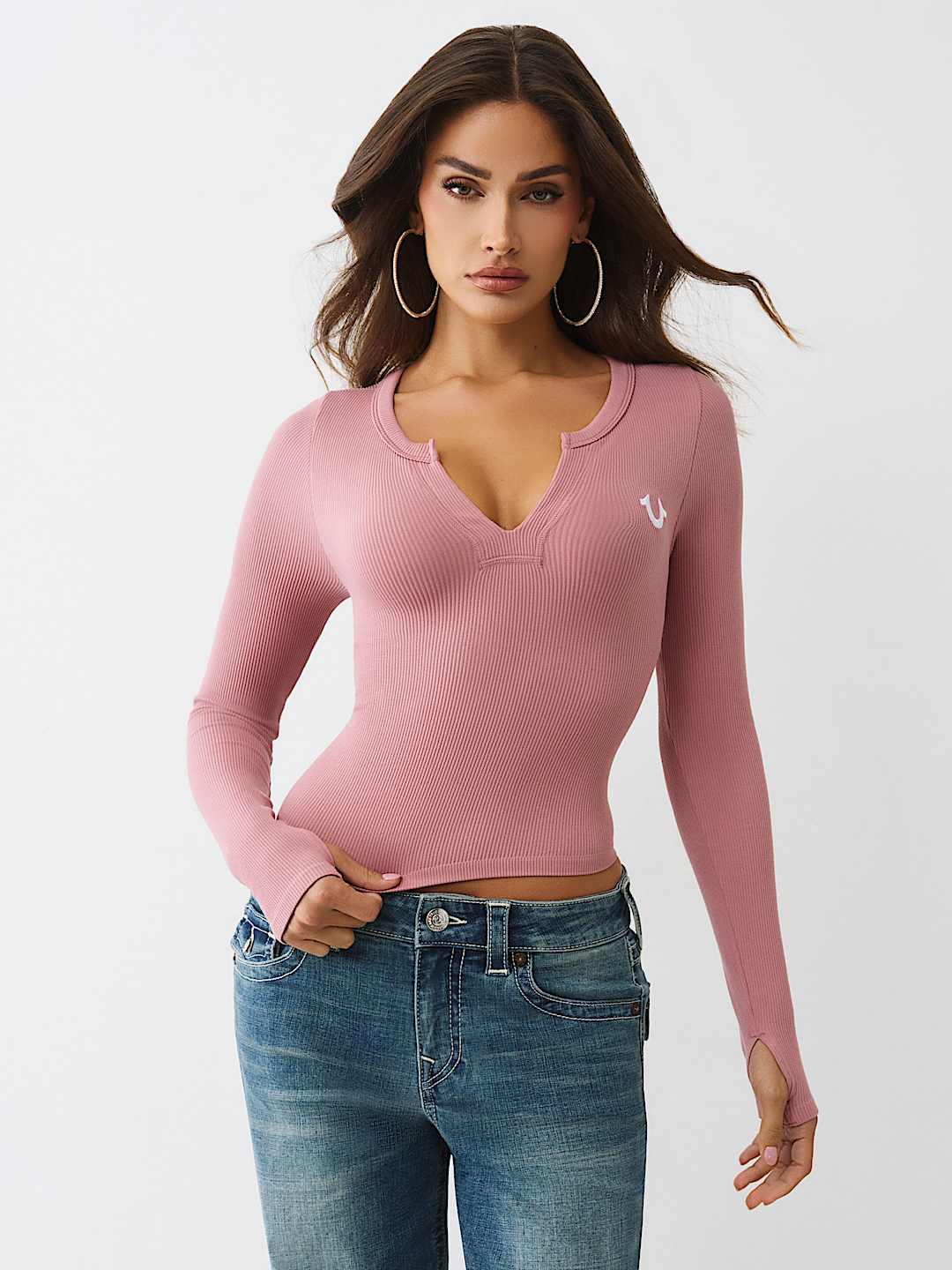 SEAMLESS V-NOTCH LONG SLEEVE TOP, image 1