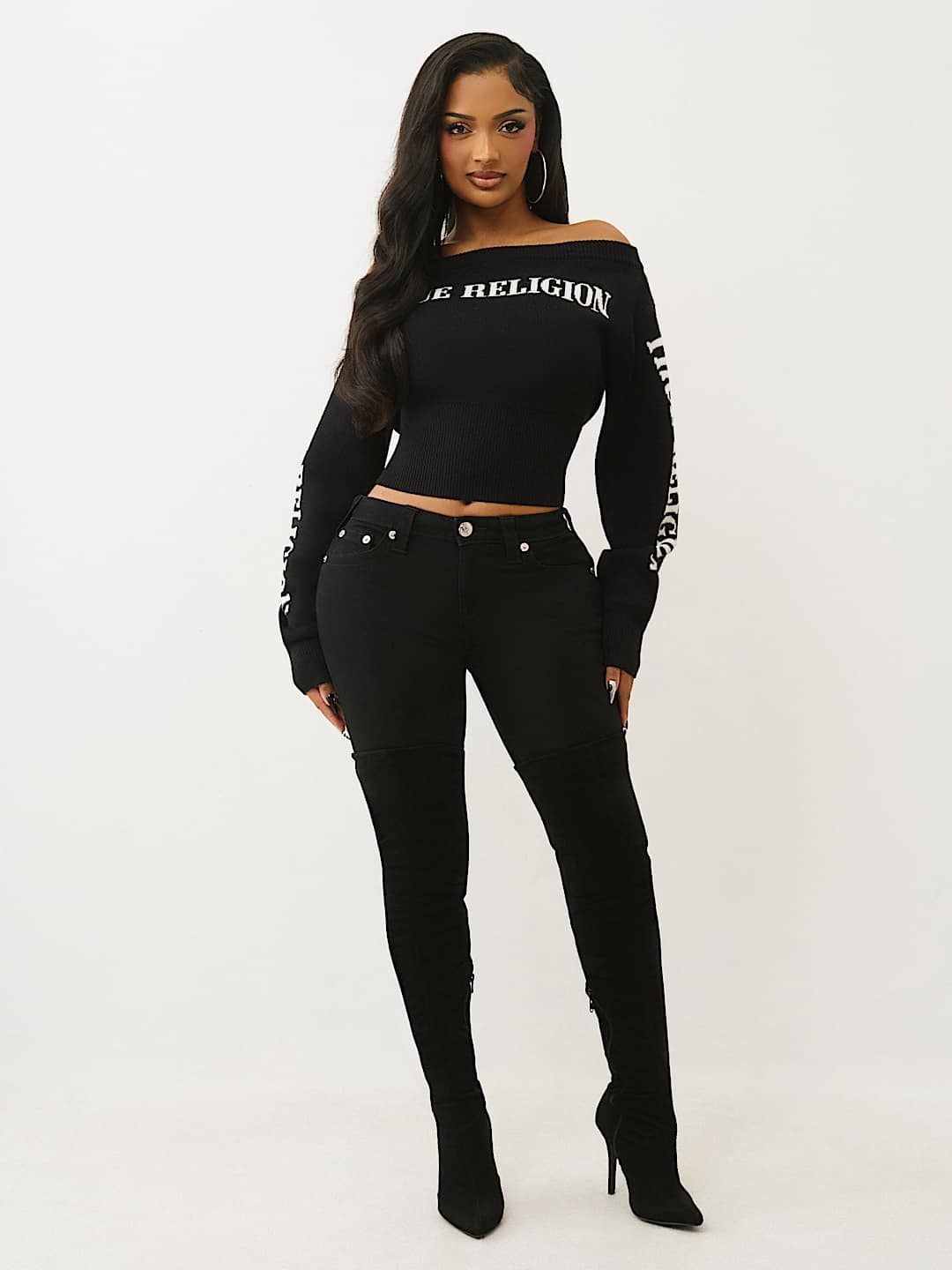 SU&Eacute;TER ENCOGIDO CON HOMBRO DESCUBIERTO, image 2