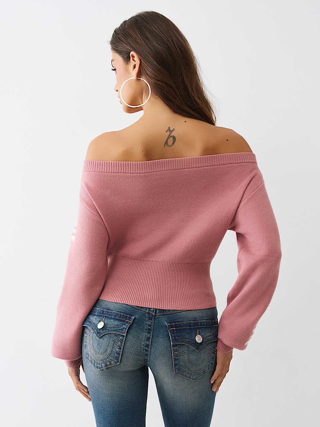 SU&Eacute;TER ENCOGIDO CON HOMBRO DESCUBIERTO, image 5