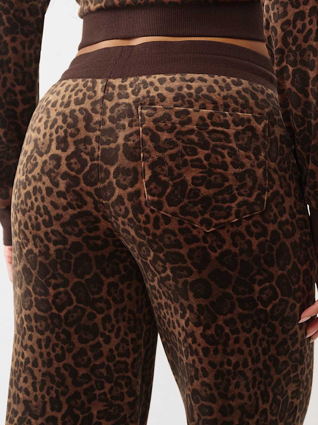 VELOUR CRYSTAL HORSESHOE STRAIGHT LEG SWEATPANT, image 7