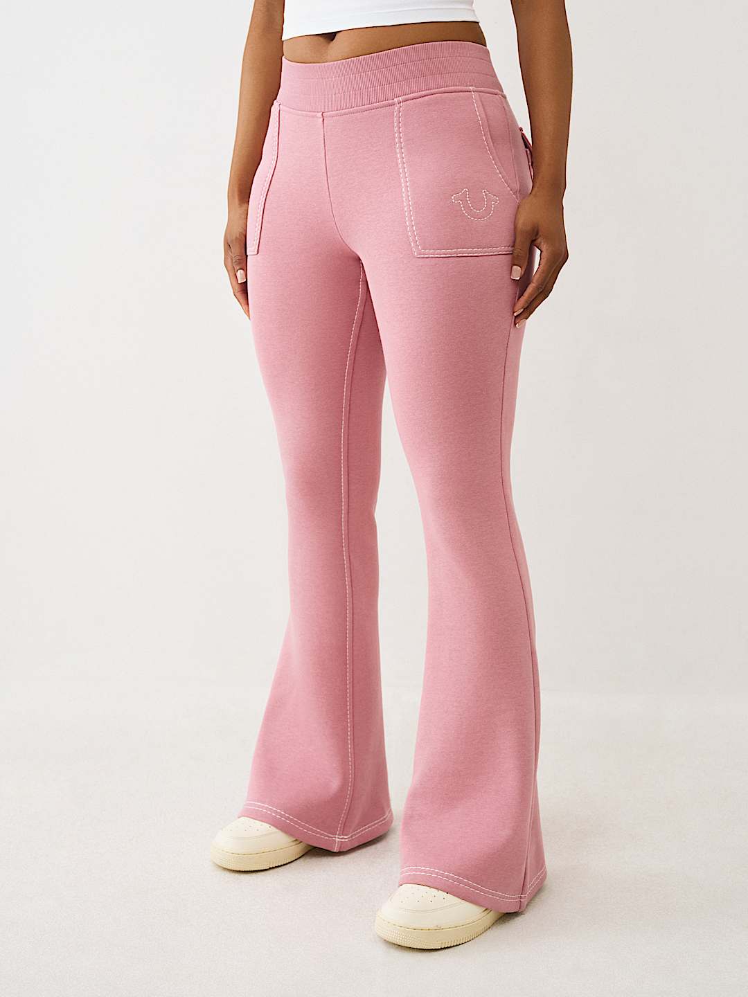 PANTALONES DEPORTIVOS ACAMPANADOS BIG T, image 4