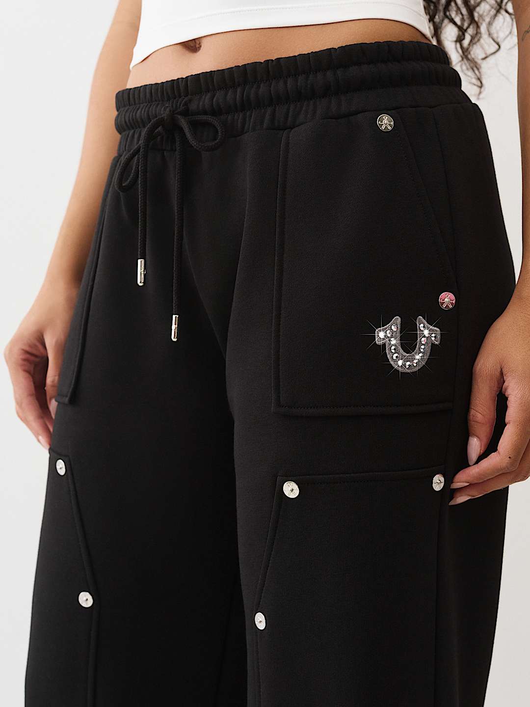 PANTALONES JOGGER CARPINTEROS BOYFRIEND CON TACHAS, image 5